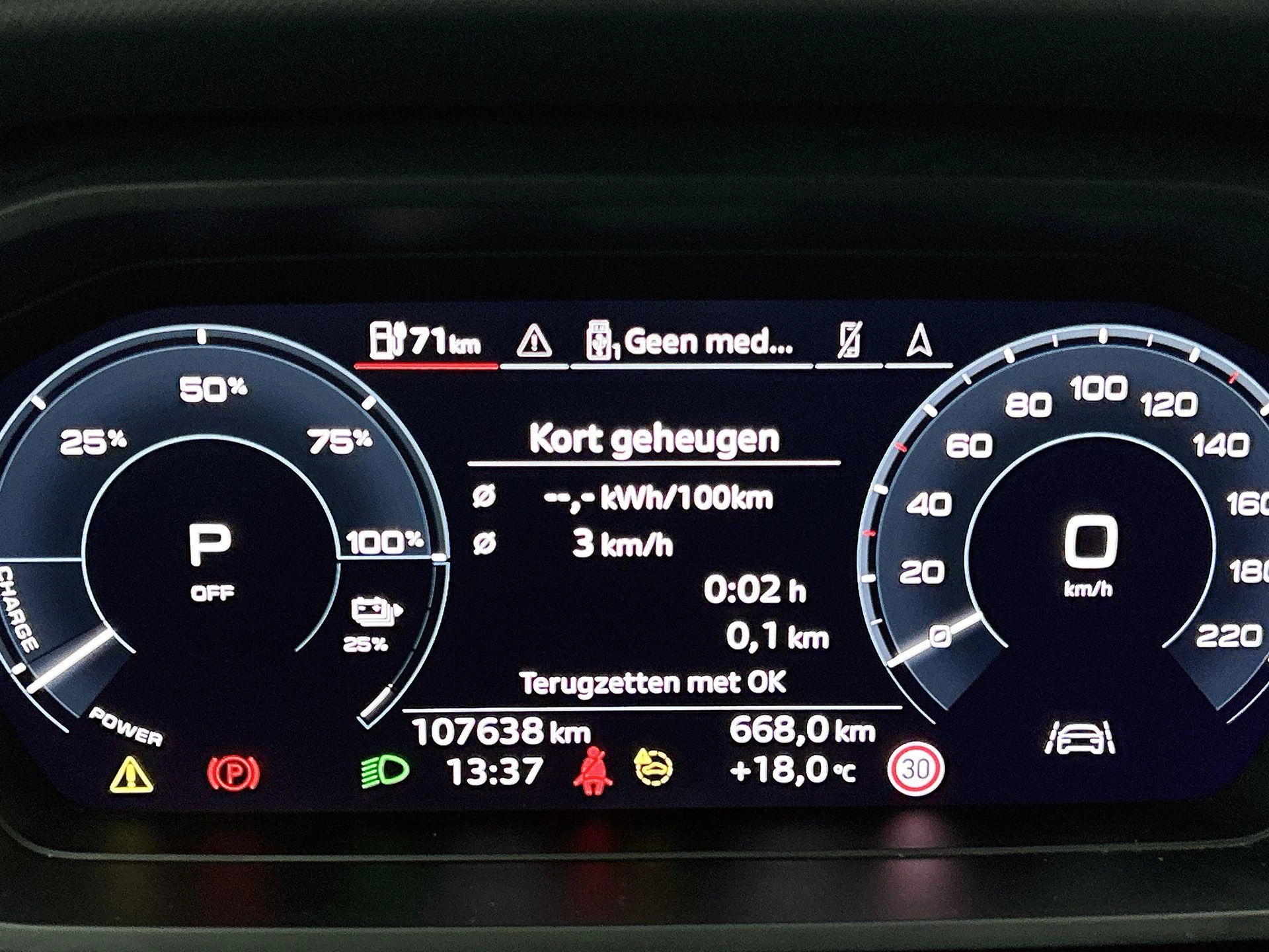 Audi-Q4 e-tron-image-7