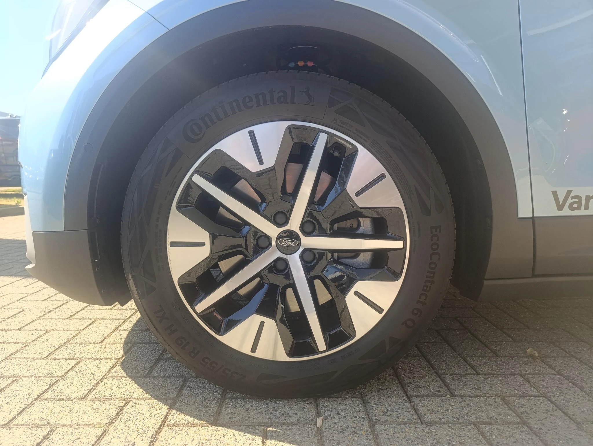 Ford-Explorer-image-9