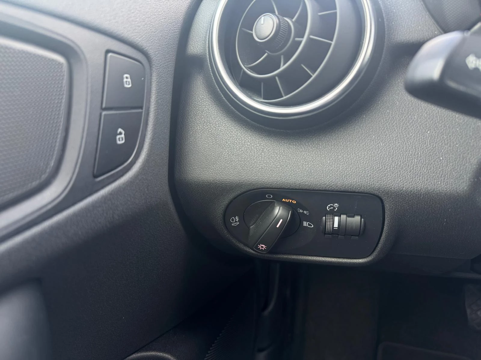 Audi-A1 Sportback-image-20
