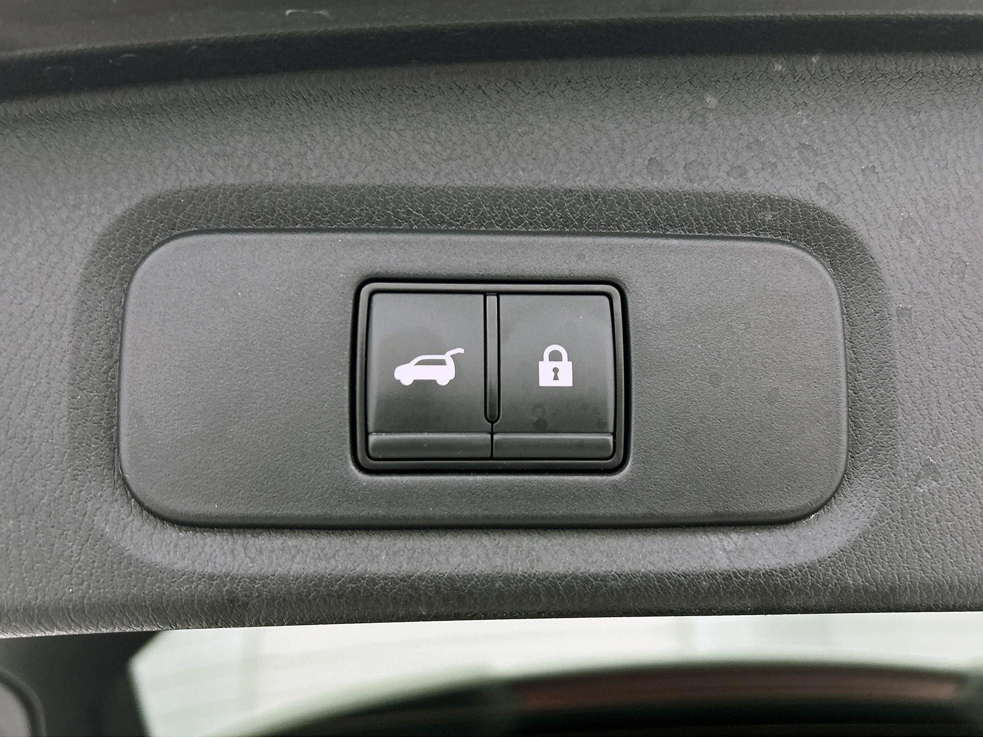 Nissan-QASHQAI-image-24