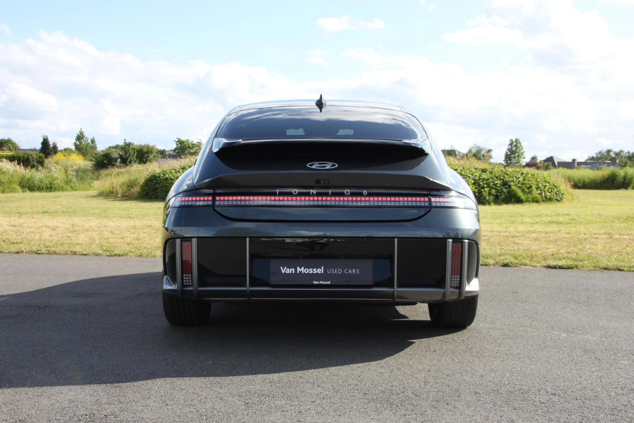 Hyundai IONIQ 6 Core Plus 77kWh