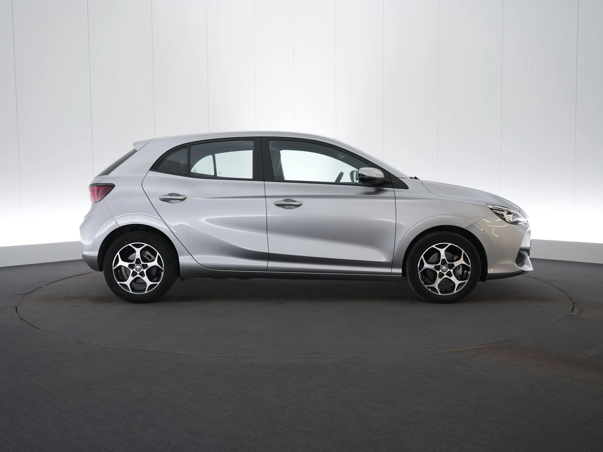 MG MG3