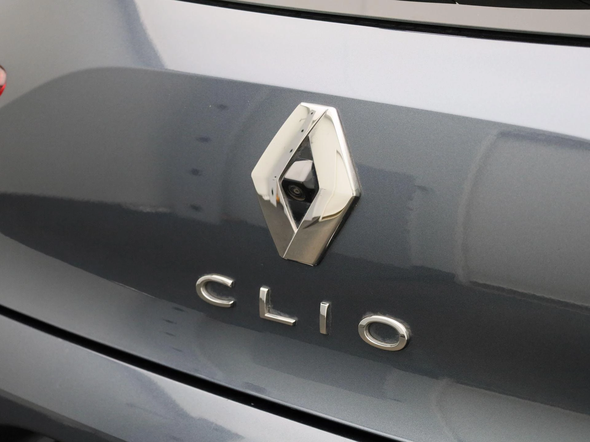 Renault-Clio-image-33
