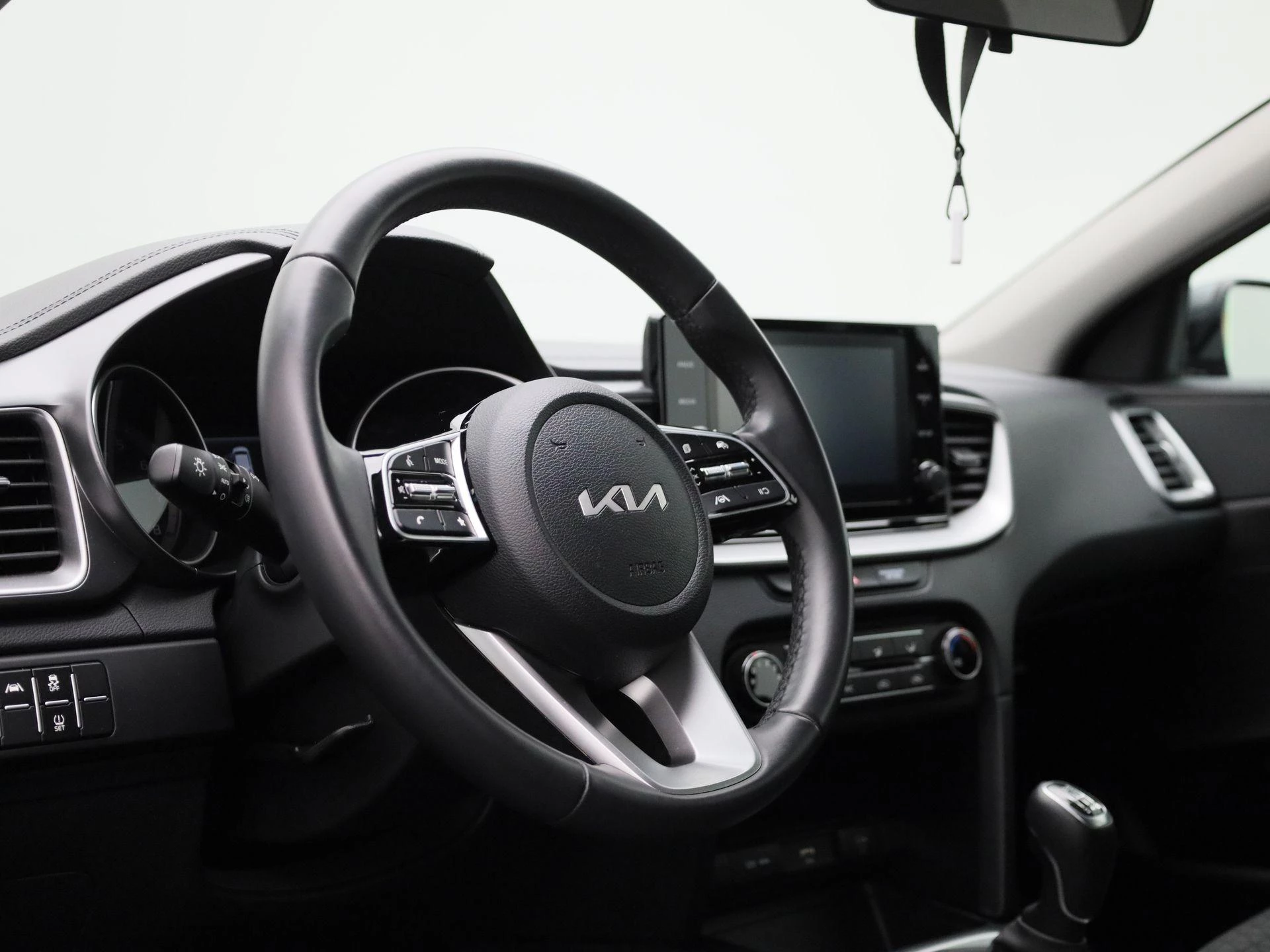 Kia-cee'd-image-25