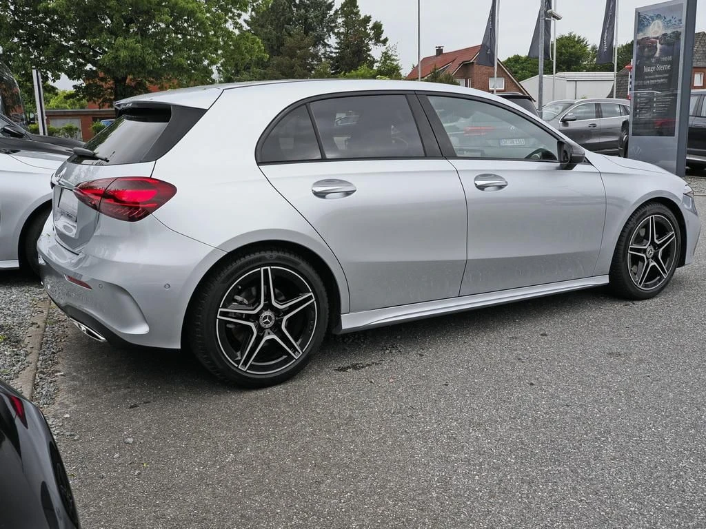 Mercedes-Benz-A-Klasse 200-image-5