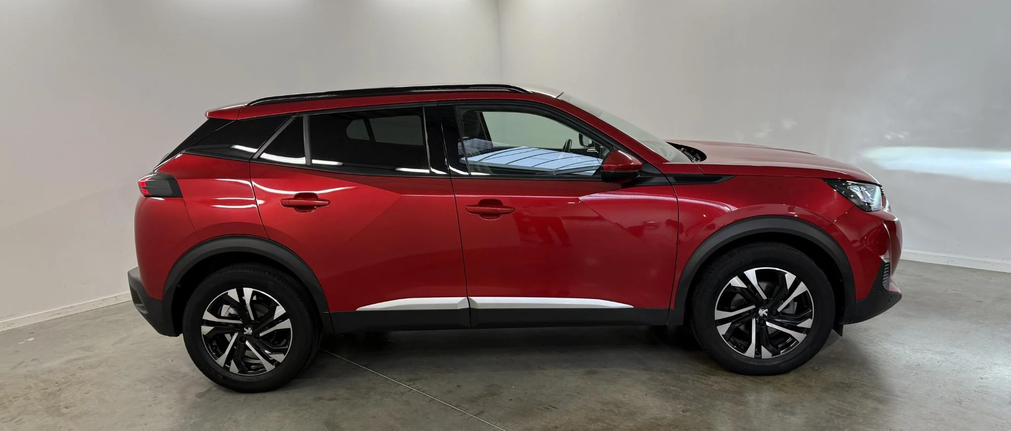 Peugeot-2008-image-3