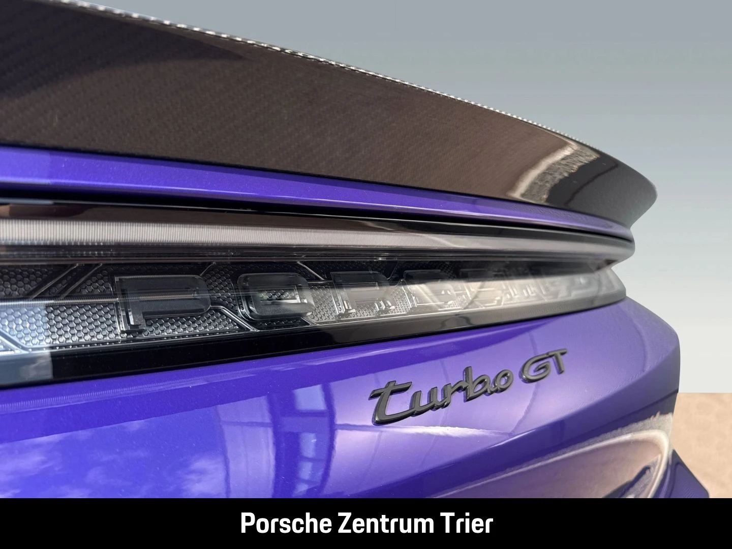 Porsche-Taycan-image-12