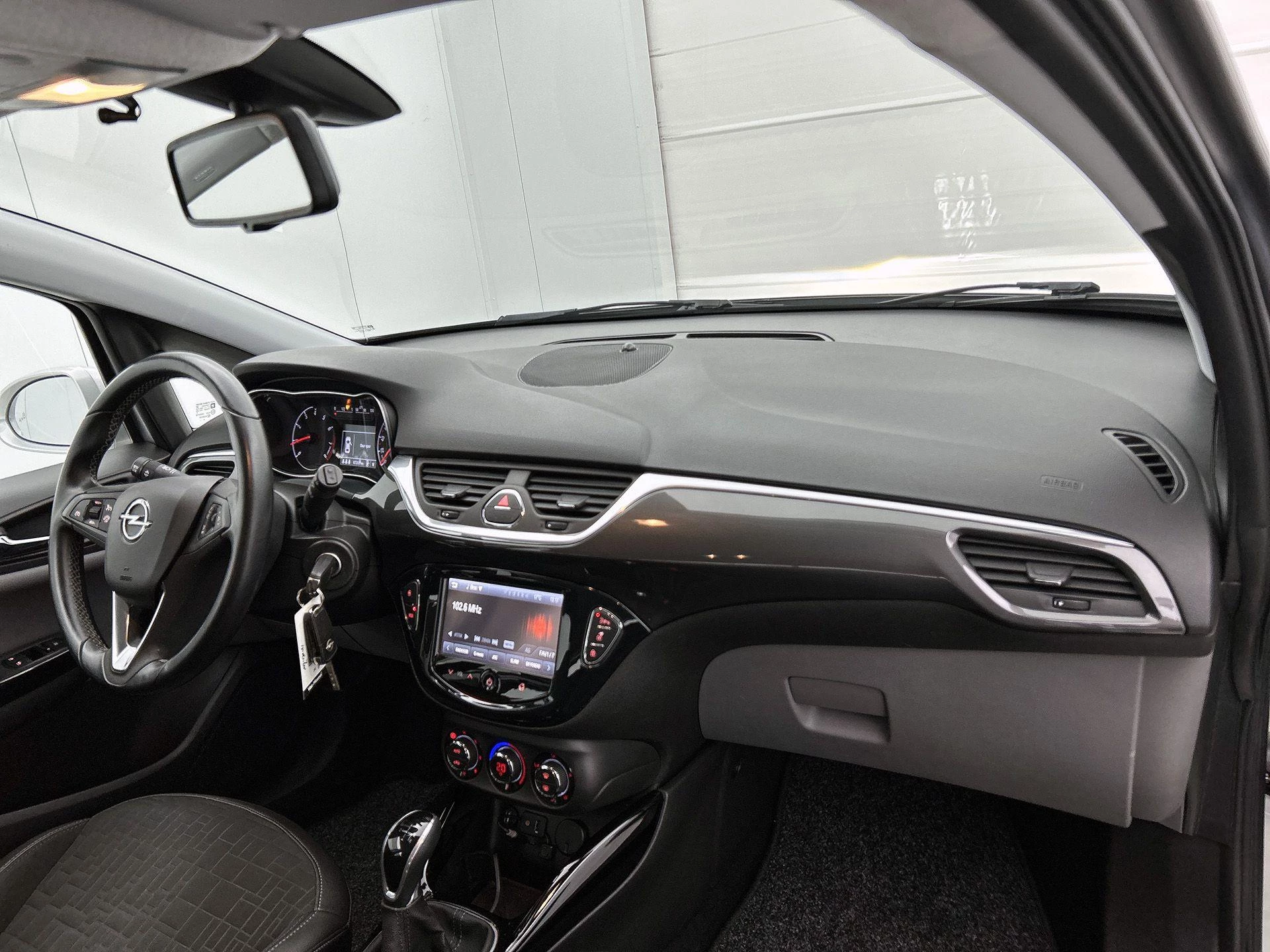 Opel-Corsa-image-15