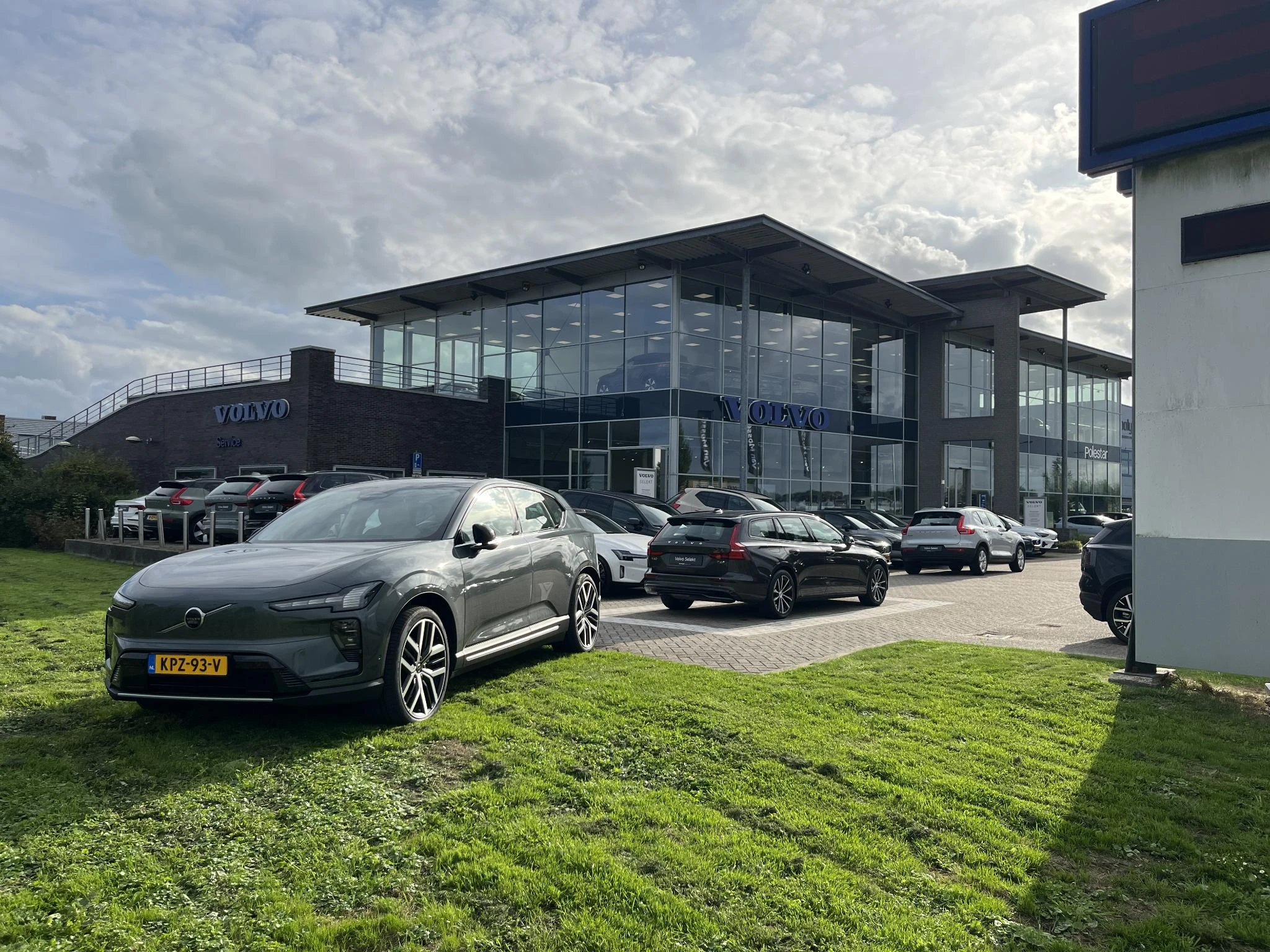 Volvo-V60-image-29