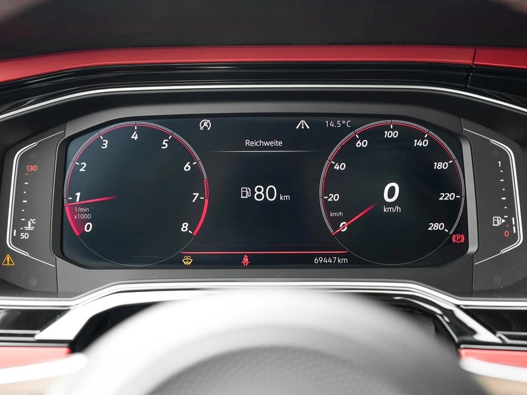 Volkswagen Polo GTI 2.0 TSI 6-Gang Schalter *LED*Navi*BEATS Audio*Climatronic*Sitzhzg*Digi-Cockpit*PDC*uvm...