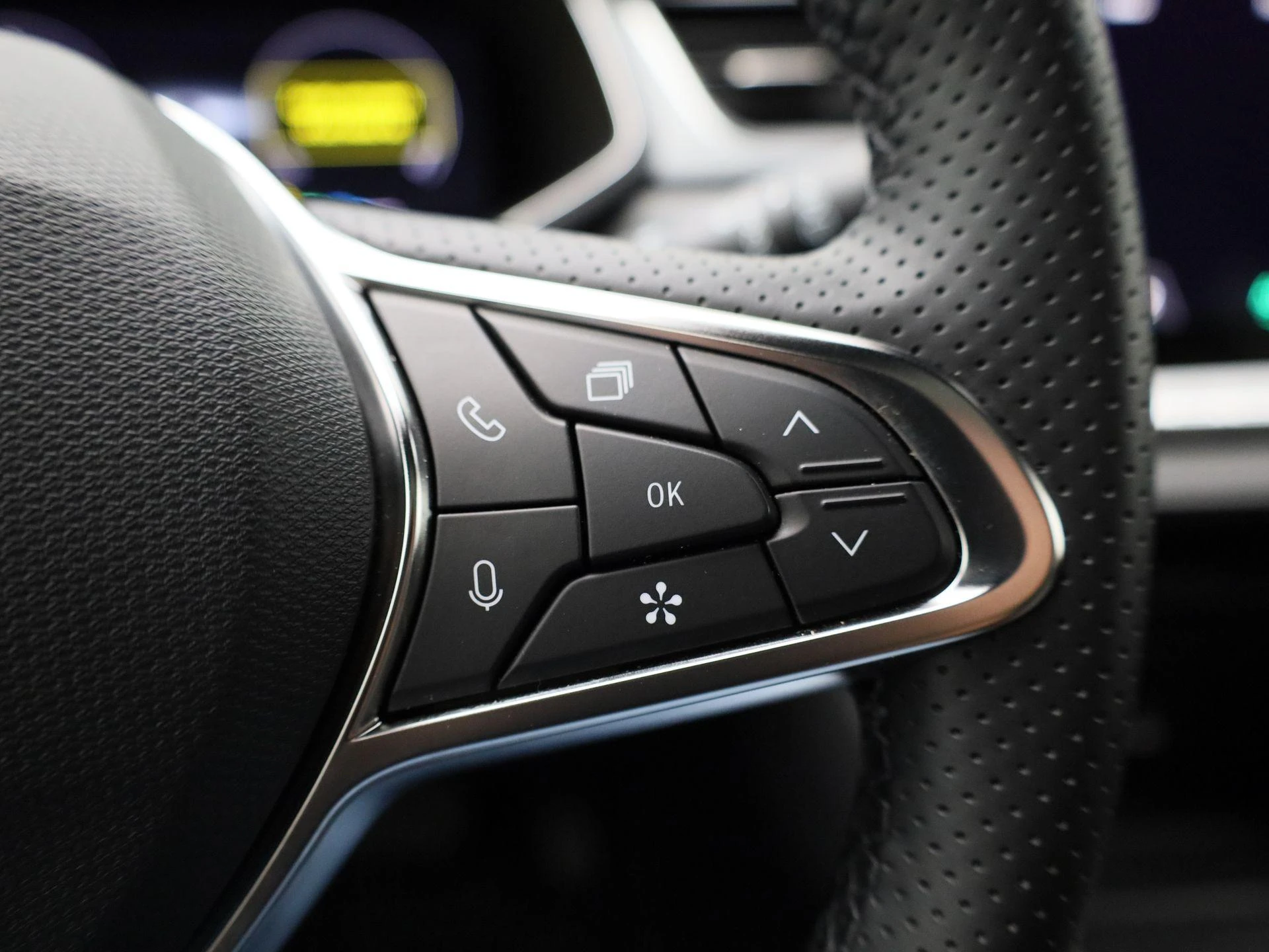 Renault-Captur-image-14