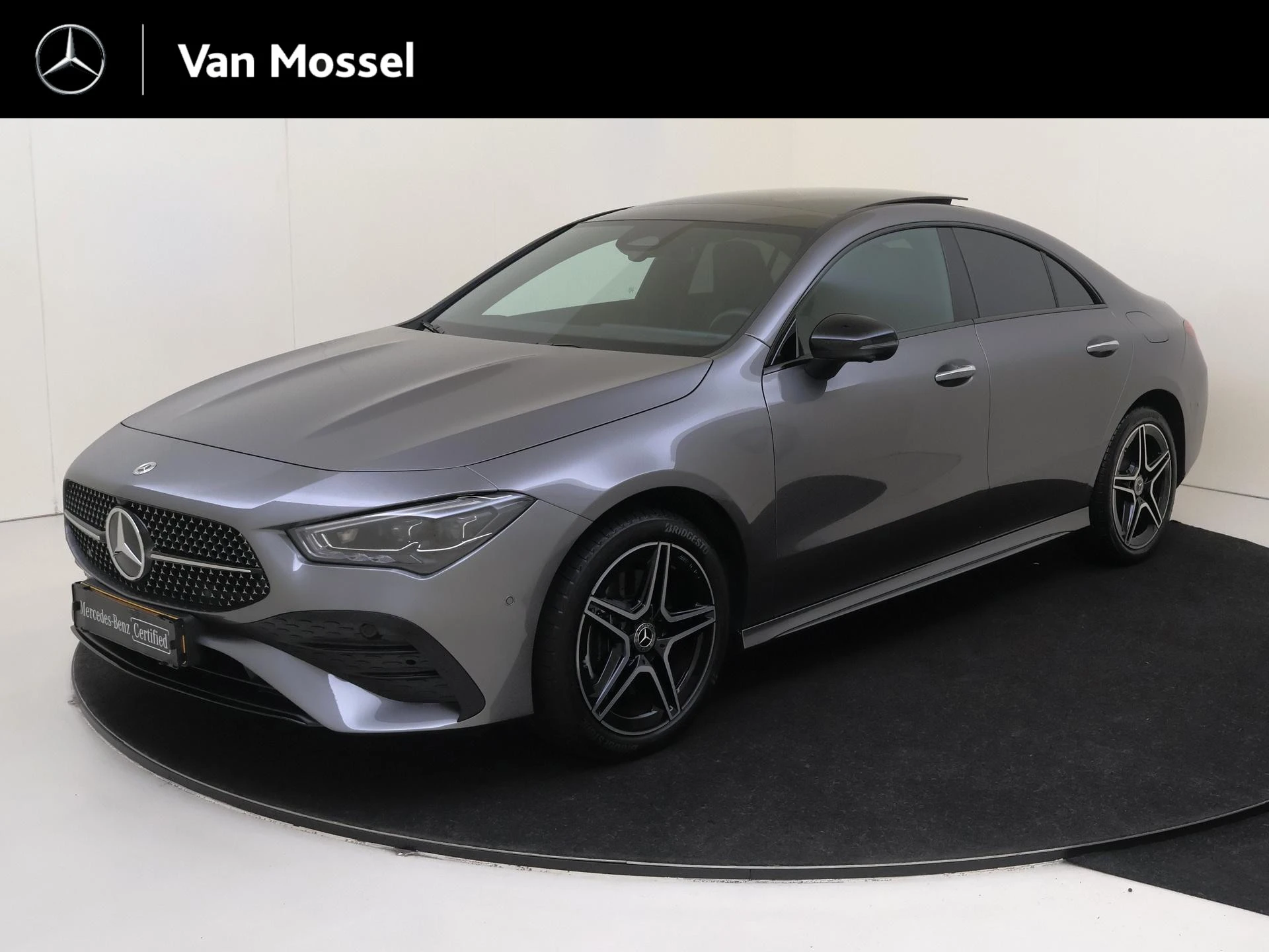 Mercedes-Benz-CLA-image-0