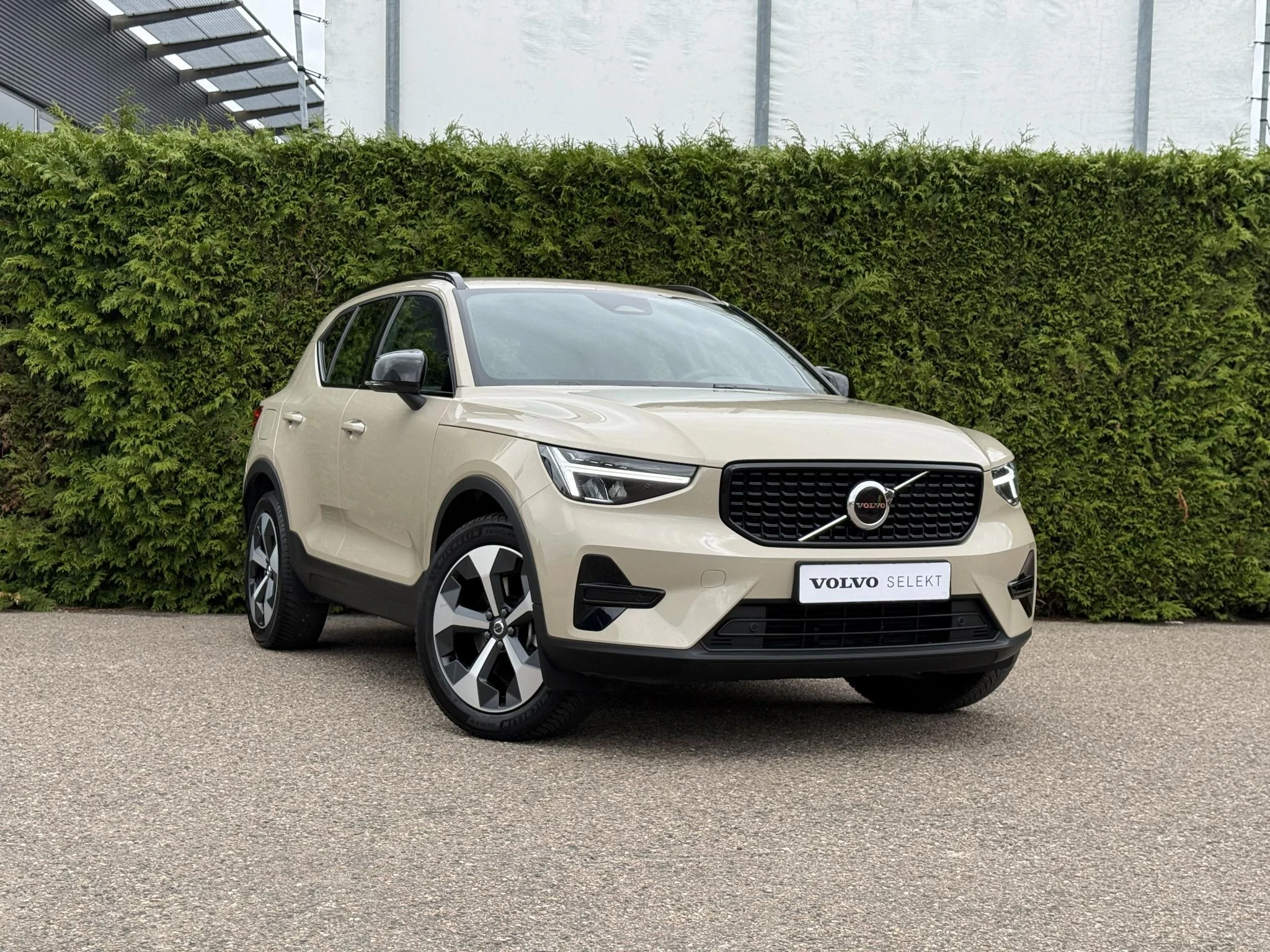 Volvo XC40 B4 Plus Dark Trekhaak Aut.