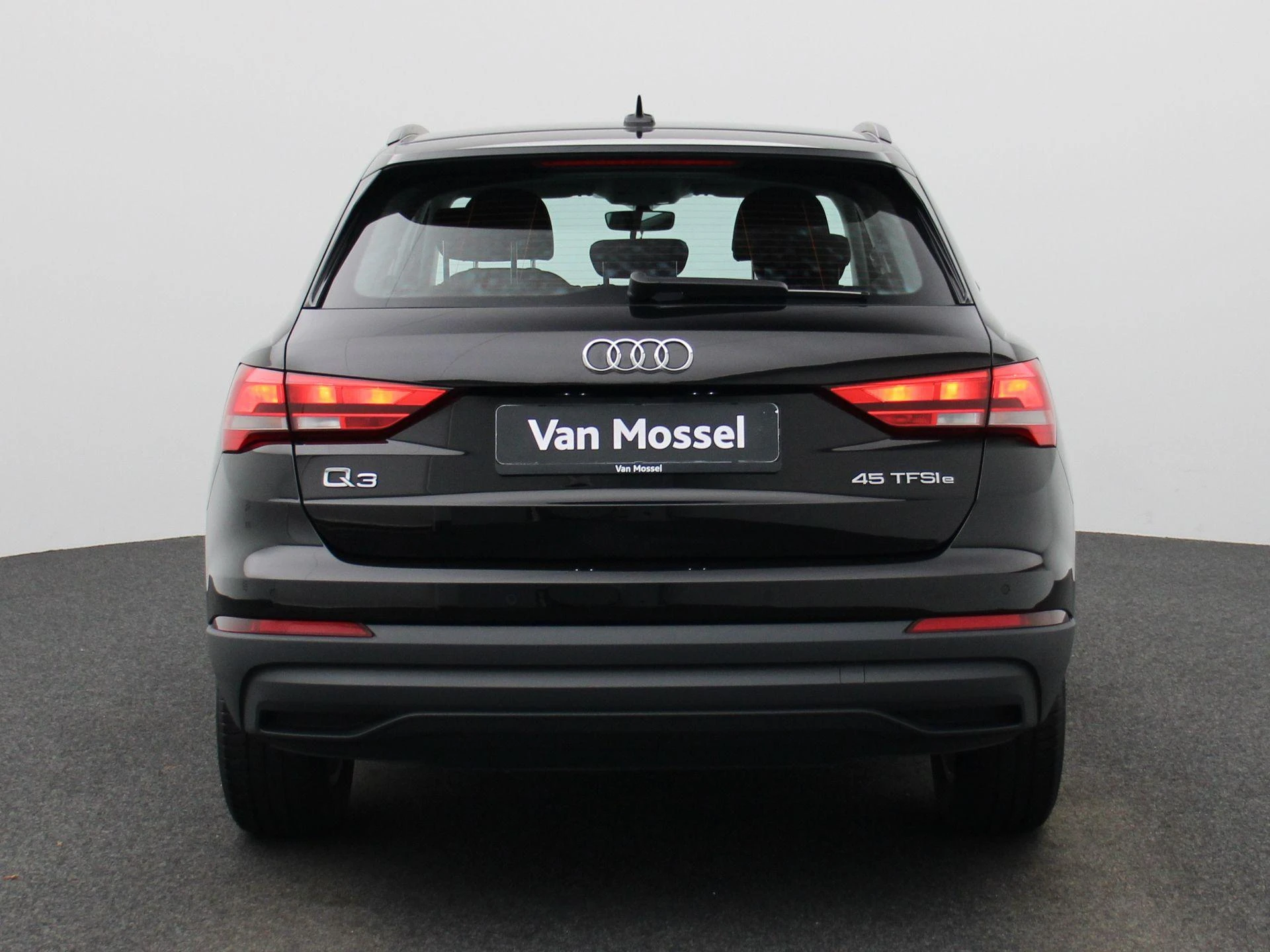 Audi-Q3-image-4