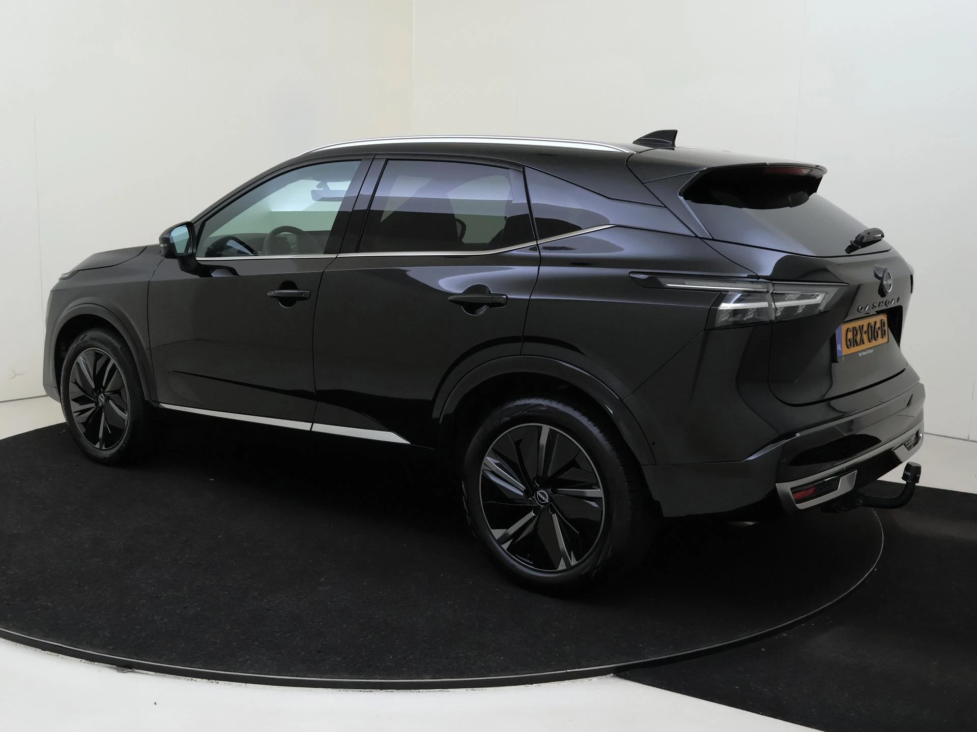 Nissan-QASHQAI-image-2