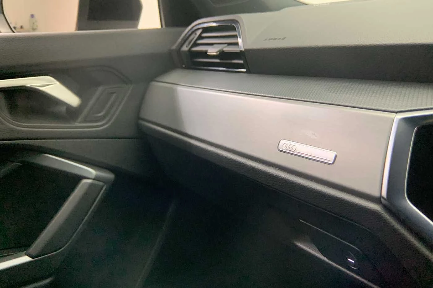 Audi-Q3-image-19