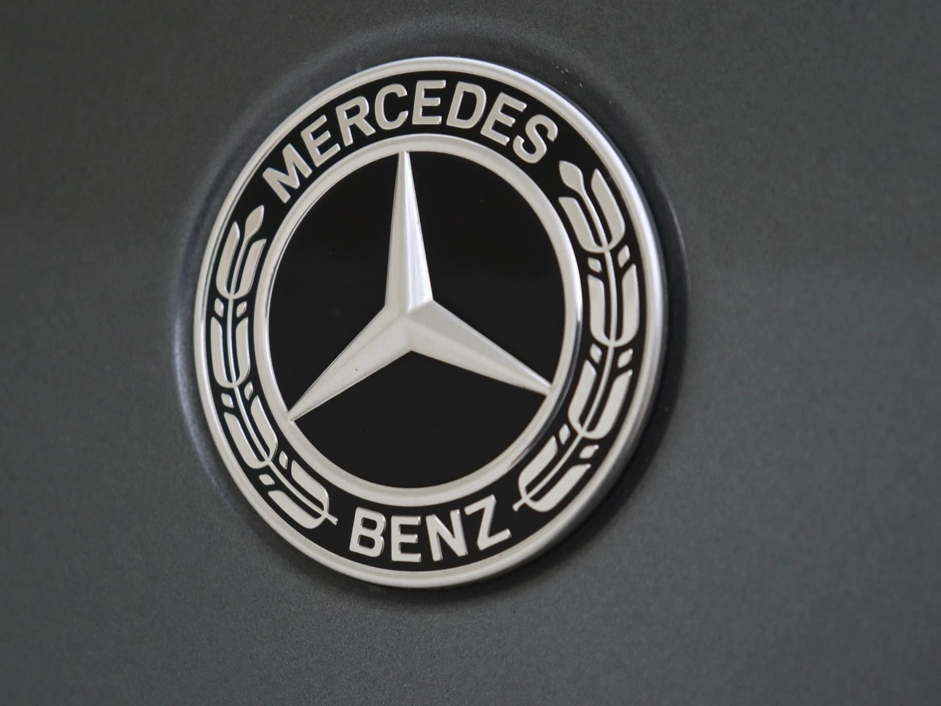 Mercedes-Benz-GLE-image-29