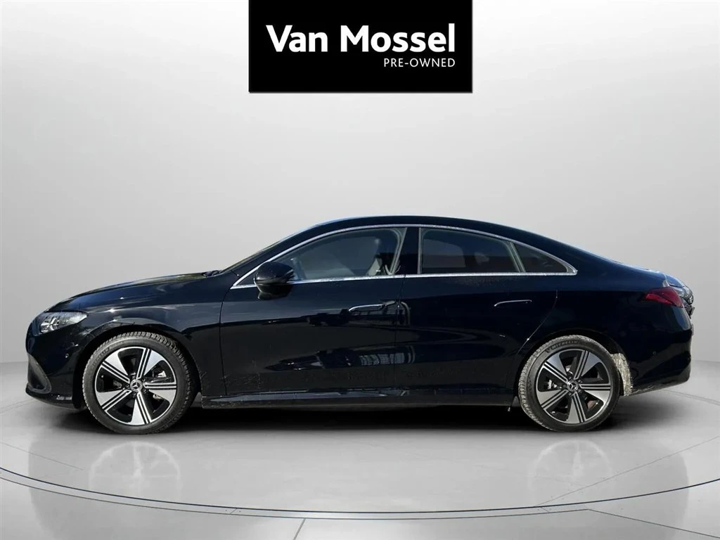 Mercedes-Benz-CLA-image-7