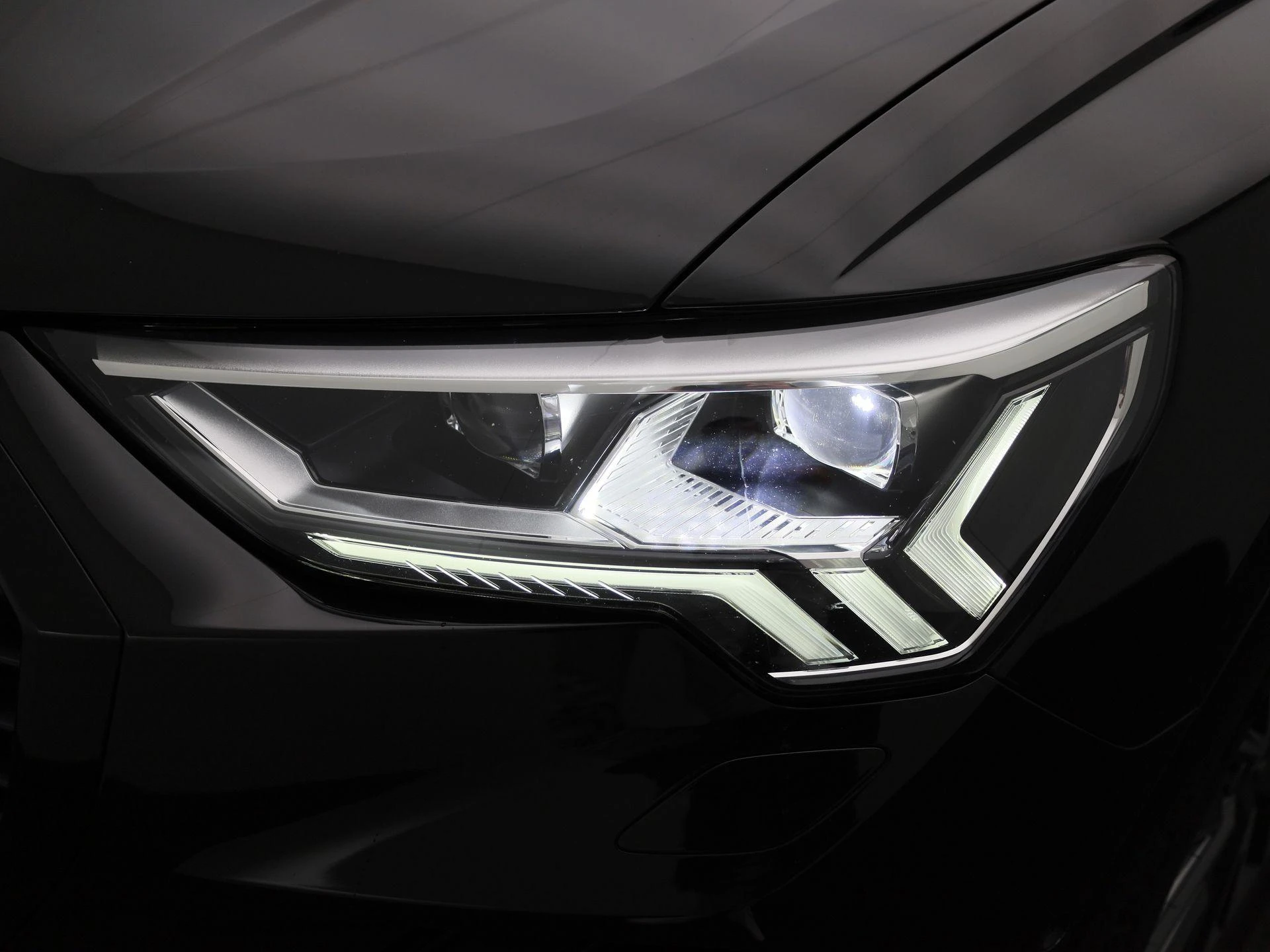 Audi-Q3-image-16