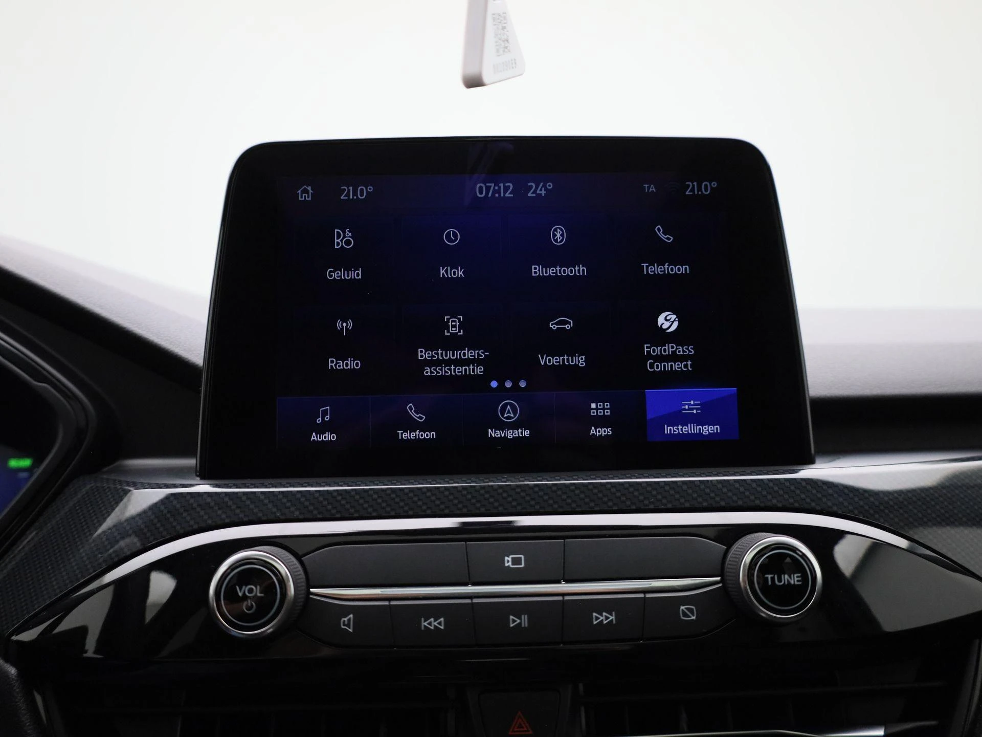 Ford Kuga - 28