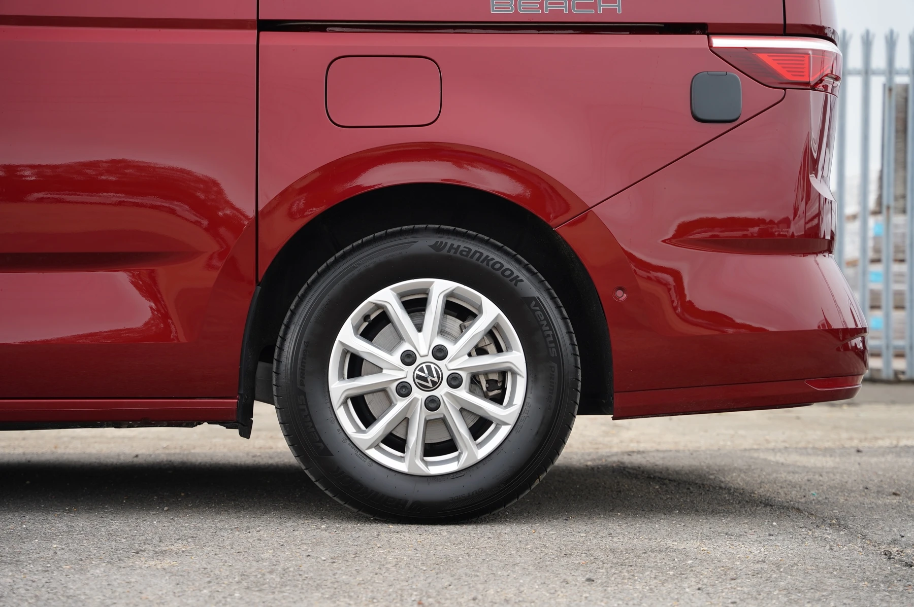 Volkswagen-California-image-36