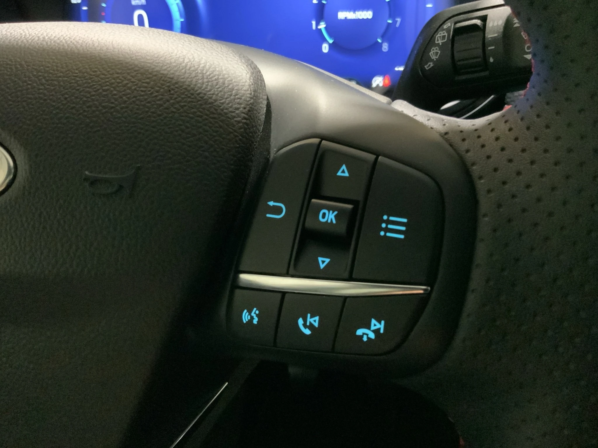 Ford-Kuga-image-20