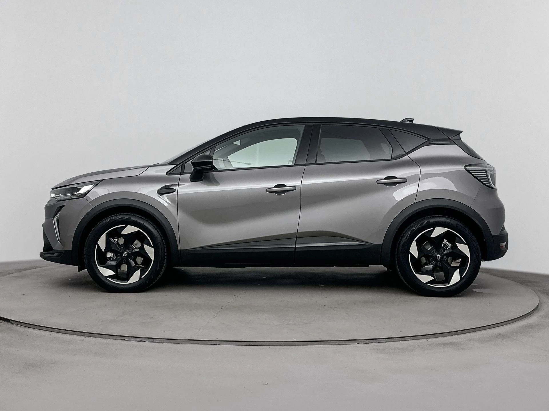 Renault-Captur-image-1