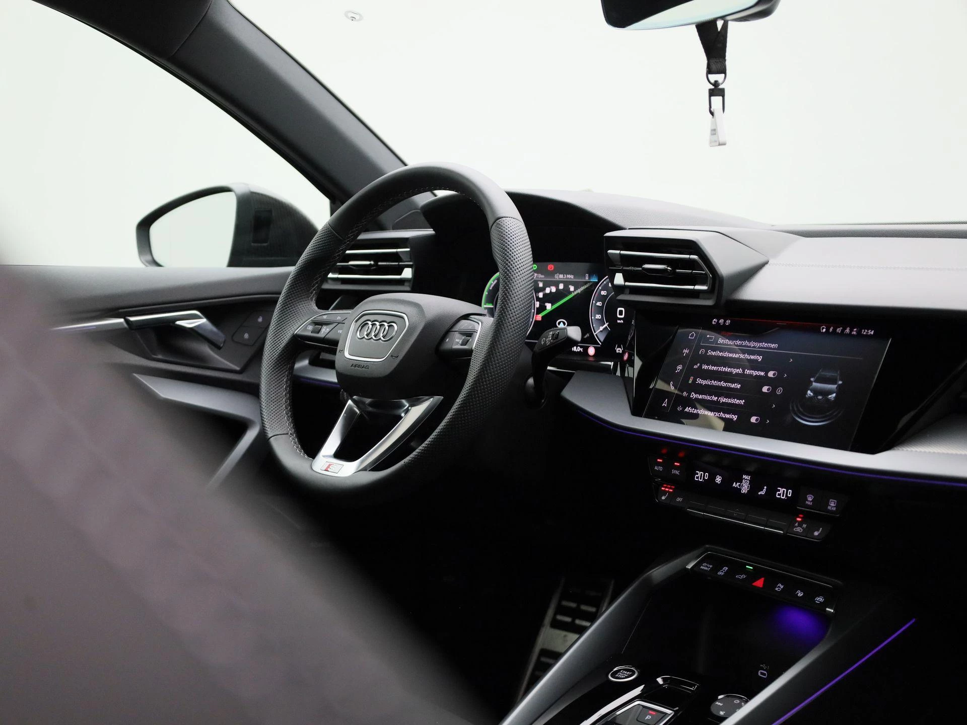Audi A3 Sportback 45 TFSI e S edition Competition
