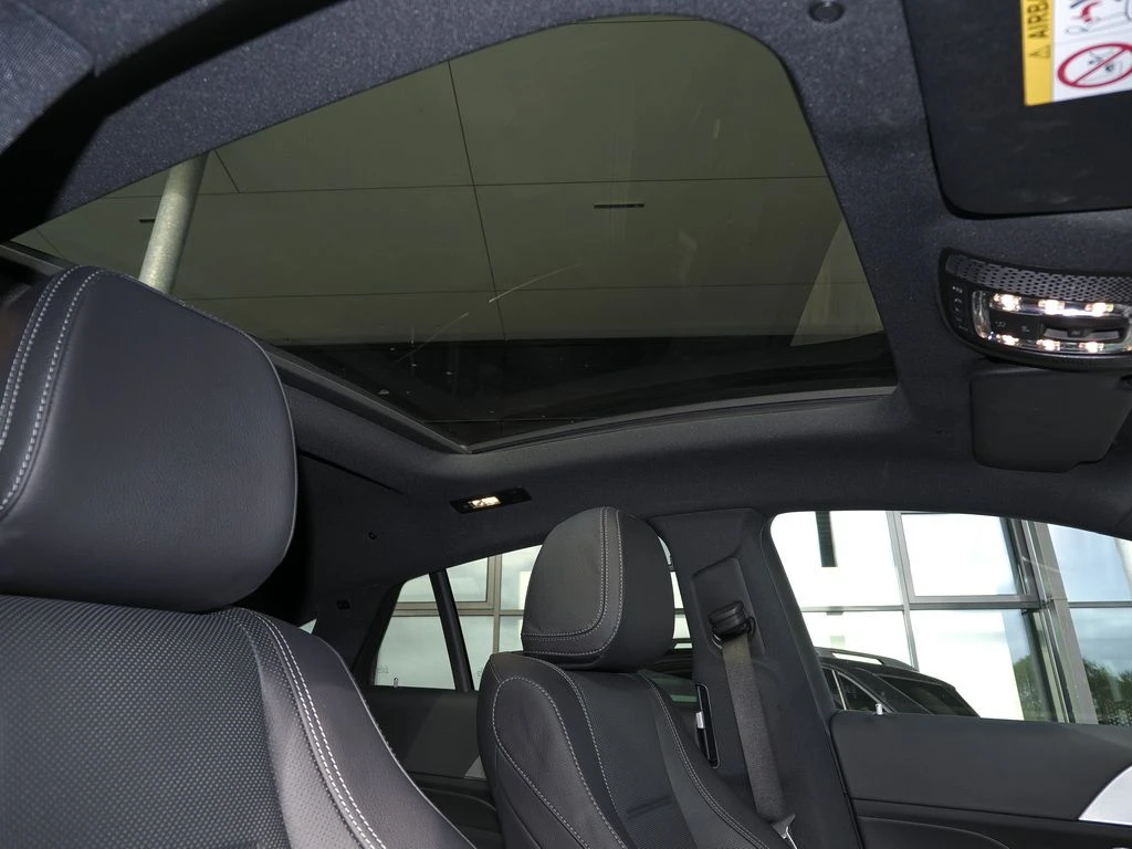 Mercedes-Benz-GLE 450 d-image-13