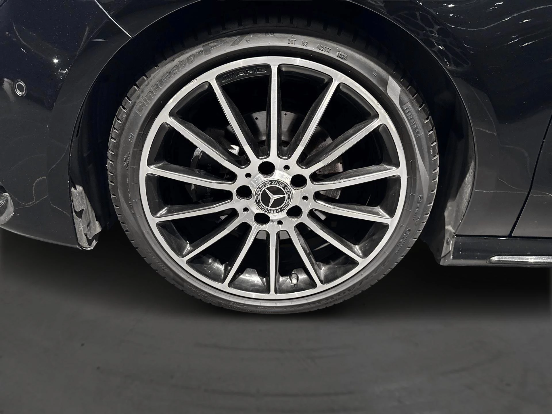 Mercedes-Benz-CLA-image-5