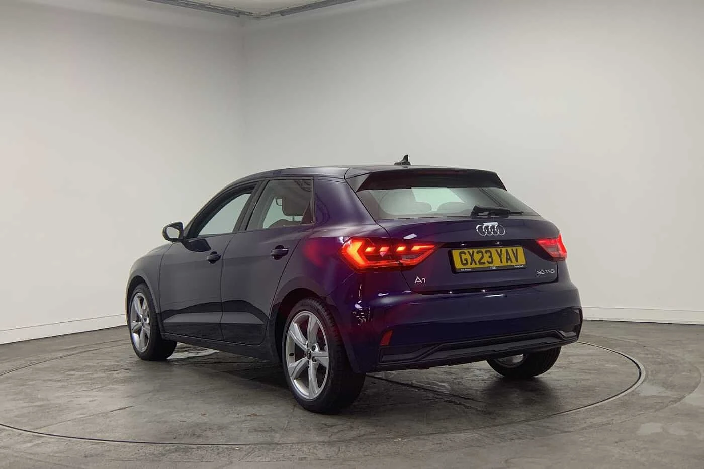 Audi-A1 Sportback-image-2