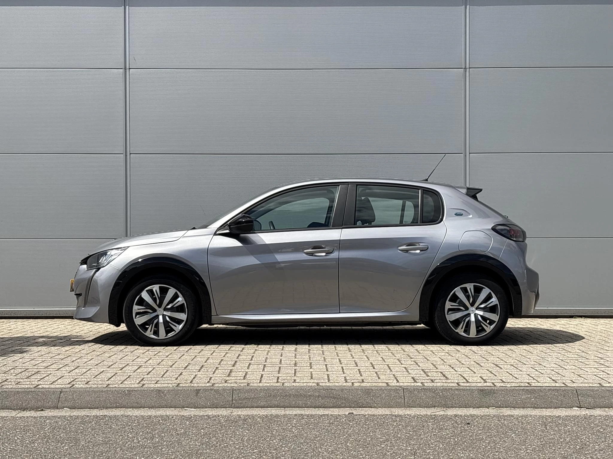 Peugeot e-208 EV Active 50 kWh