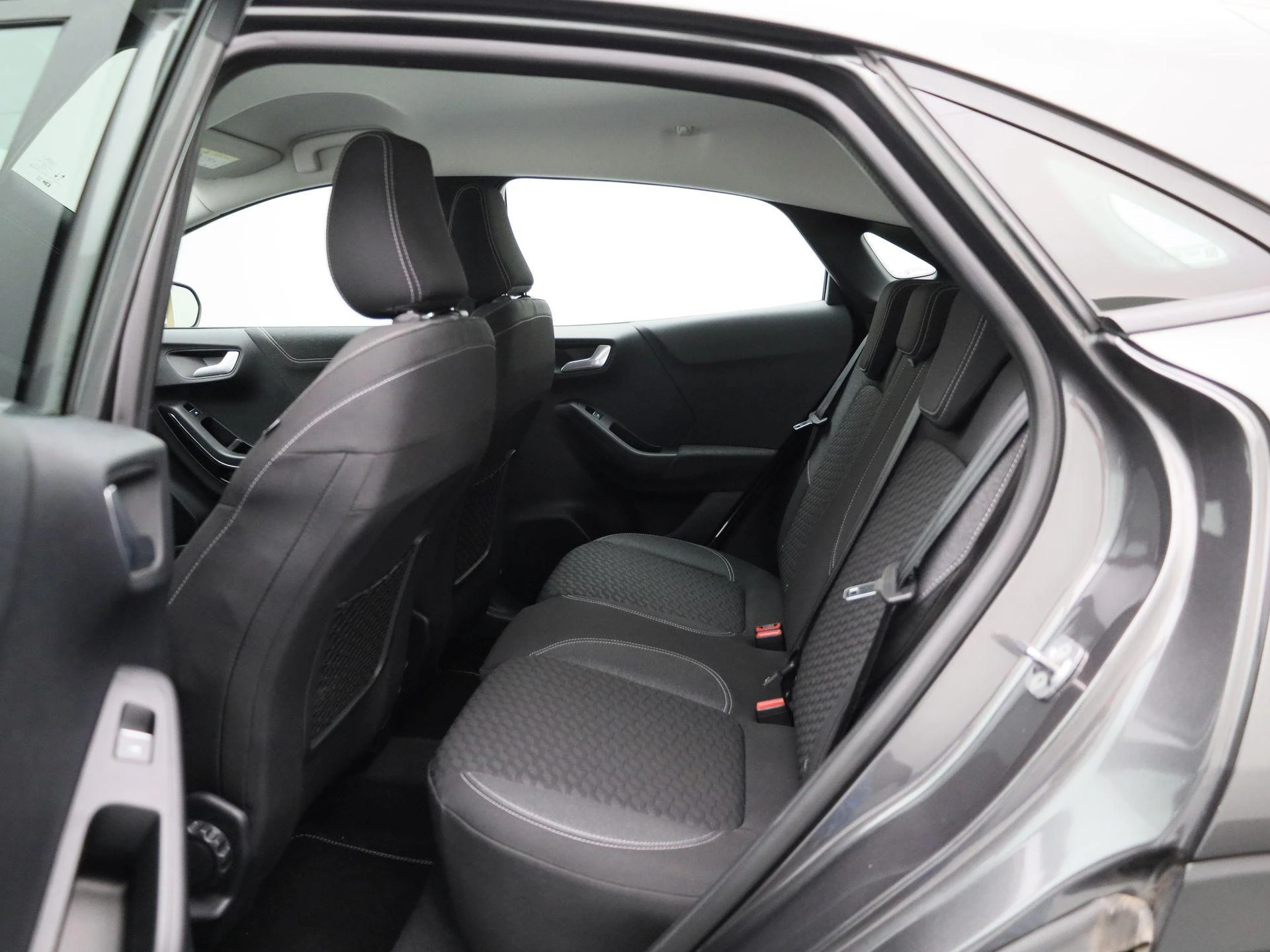Ford-Puma-image-9