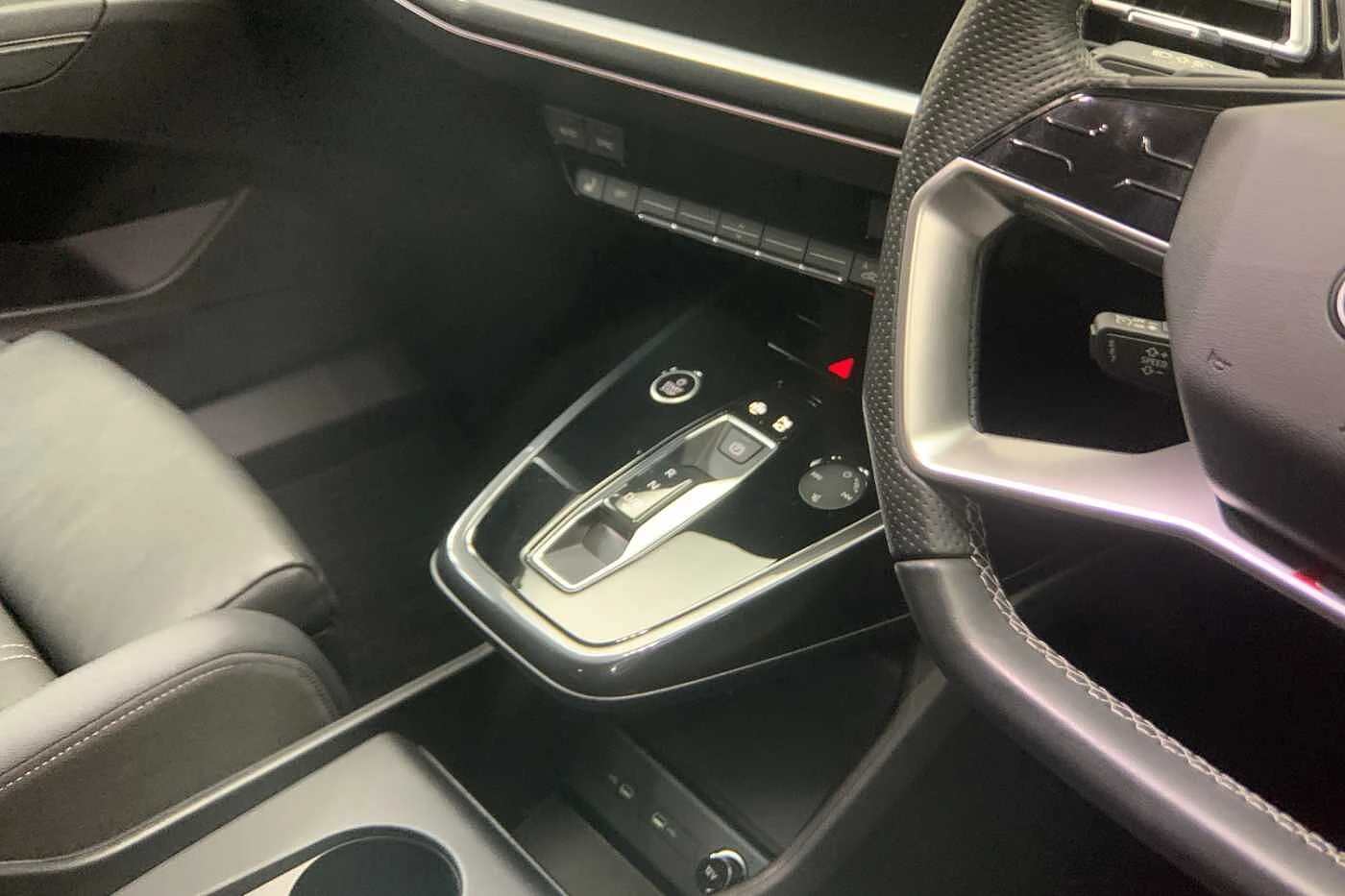 Audi-Q4 Sportback e-tron-image-7