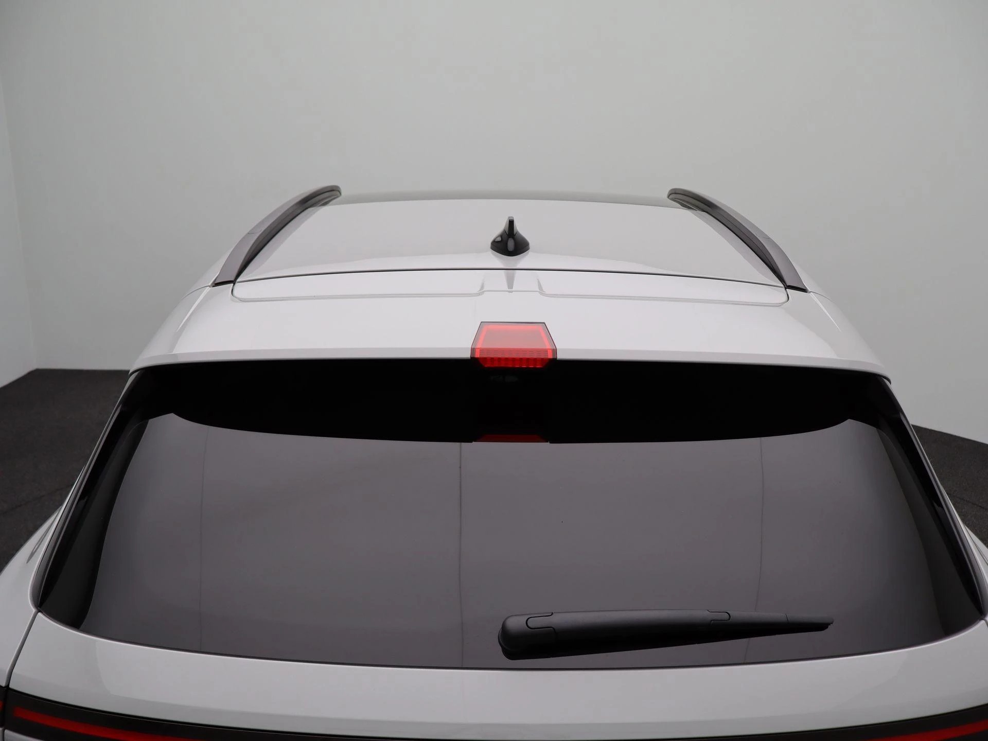 Hyundai Kona 1.6 GDI HEV N Line Sky