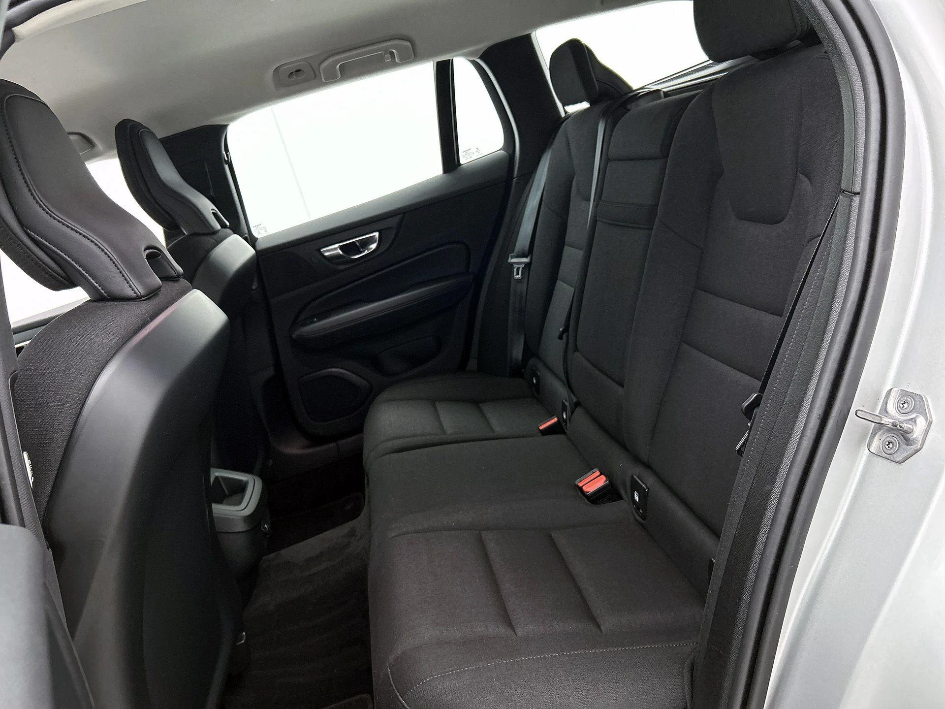 Volvo-V60-image-25