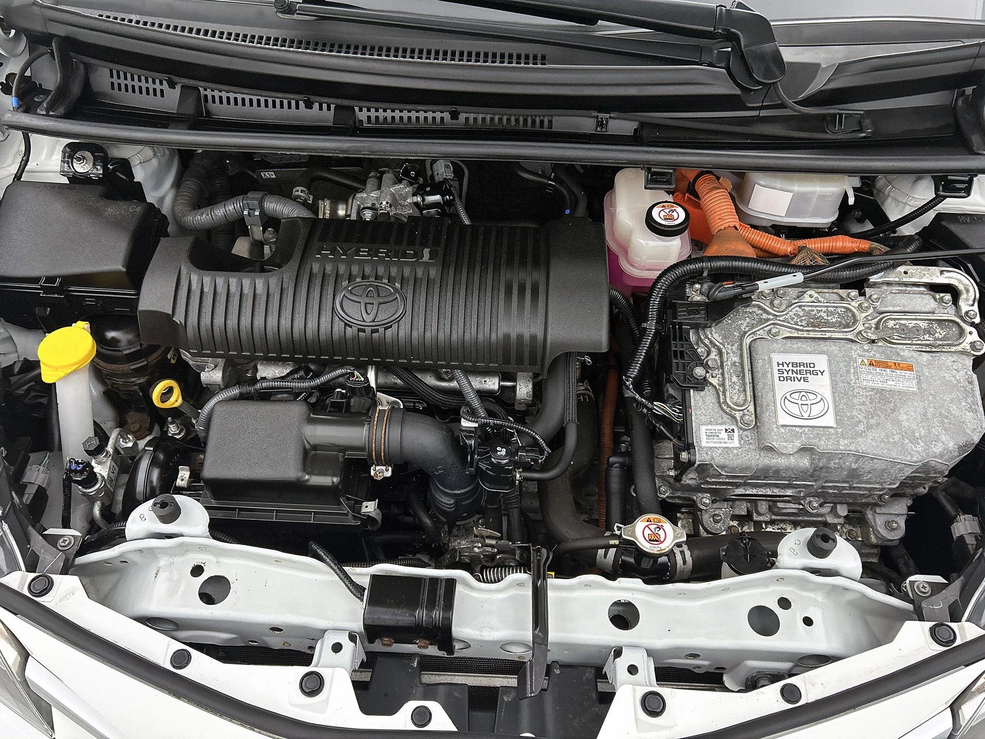 Toyota-Yaris-image-11