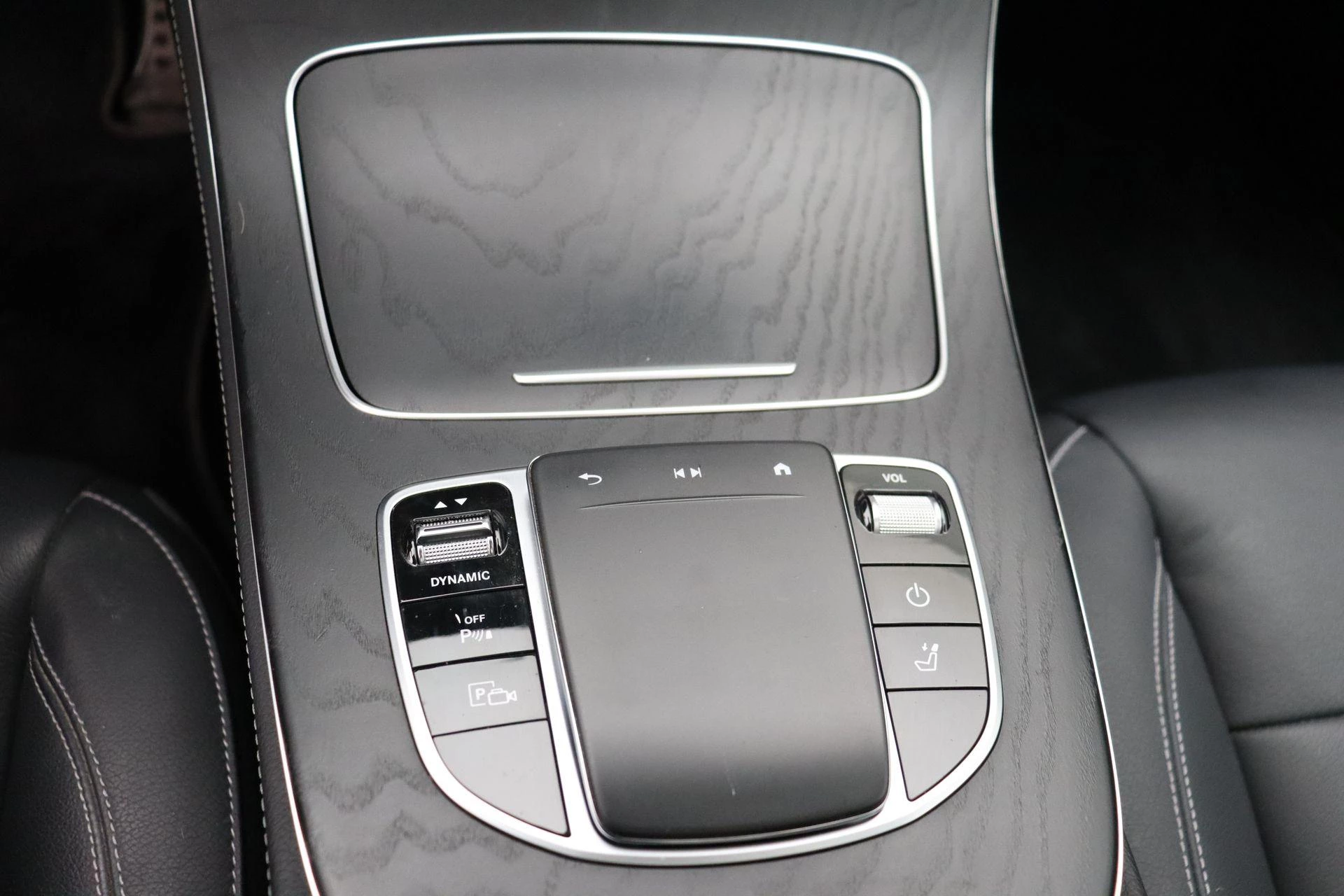 Mercedes-Benz Classe E 300 e Estate AMG LINE + LEDER + PANO DAK + BURMESTER + SURROUND VIEW +