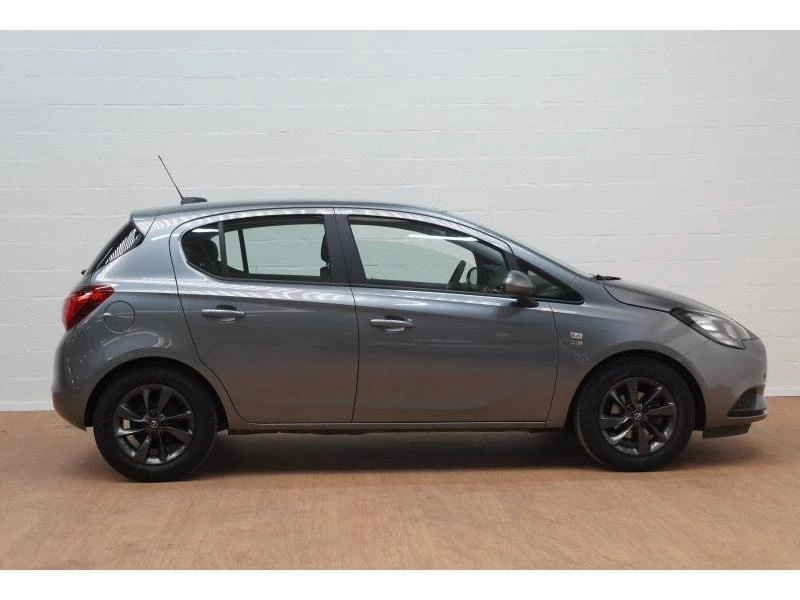 Opel Corsa 1.2 120 Years edition