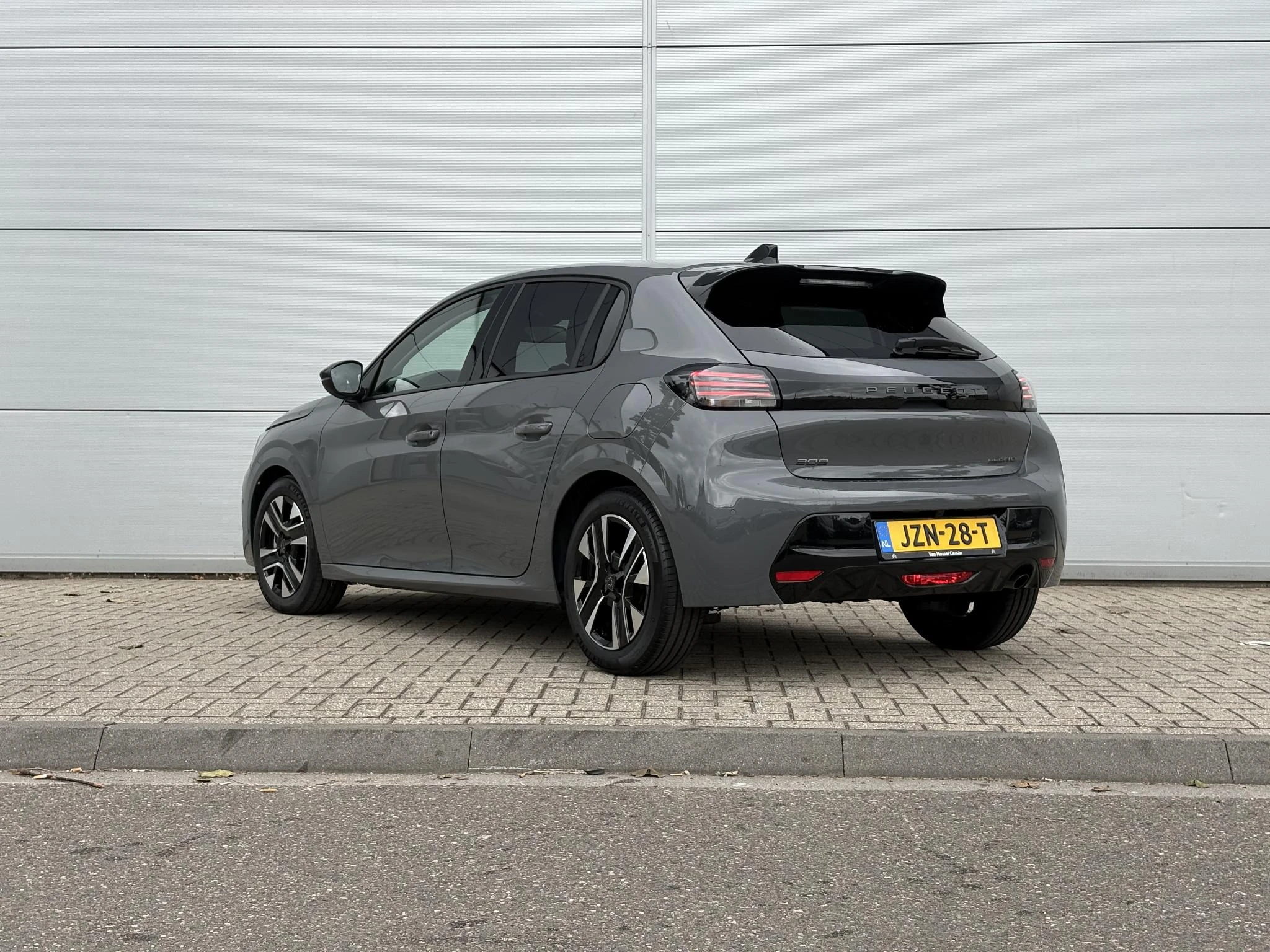 Peugeot 208 1.2 Hybrid 110 e-DCS6 Allure