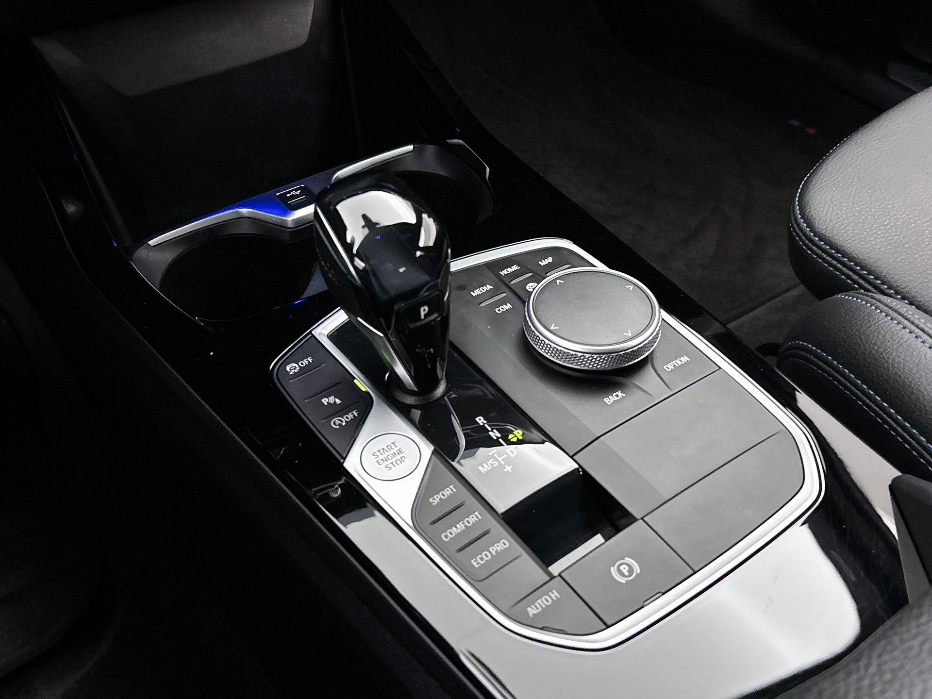 BMW-2 Serie-image-29