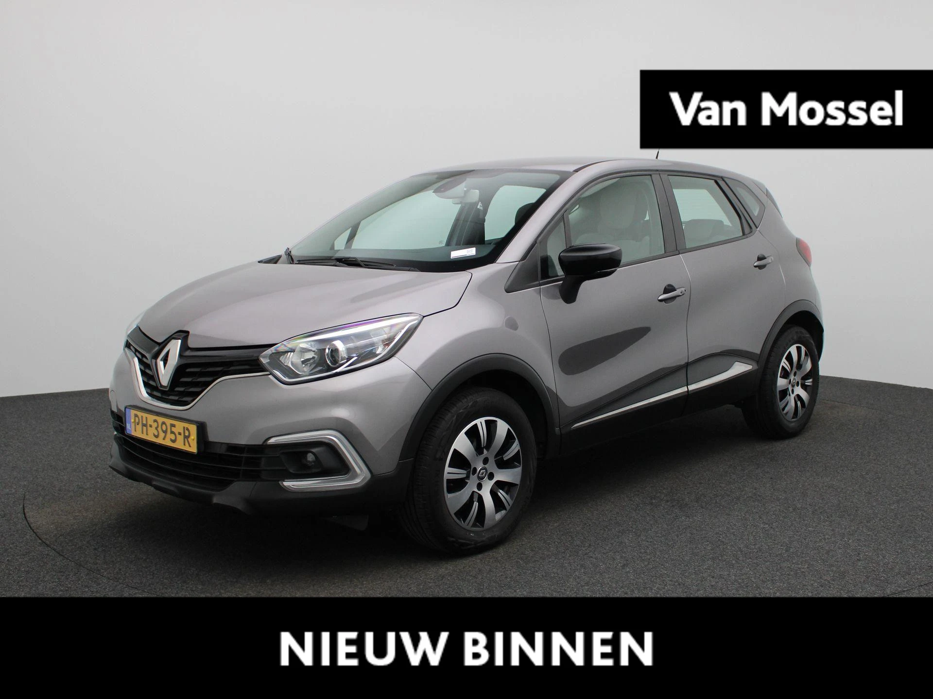 Renault-Captur-image-0