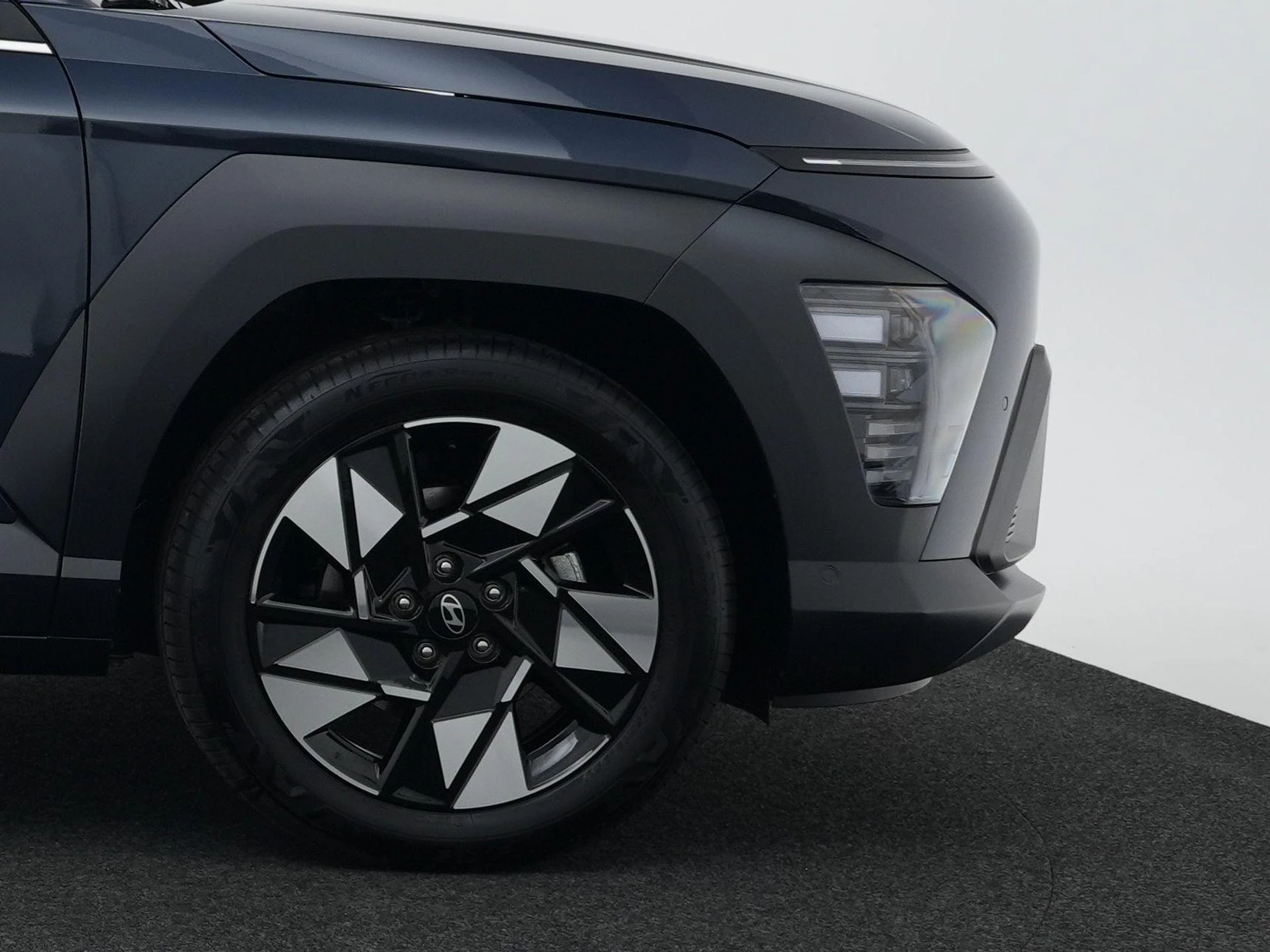 Hyundai Kona 1.6 GDI HEV Premium
