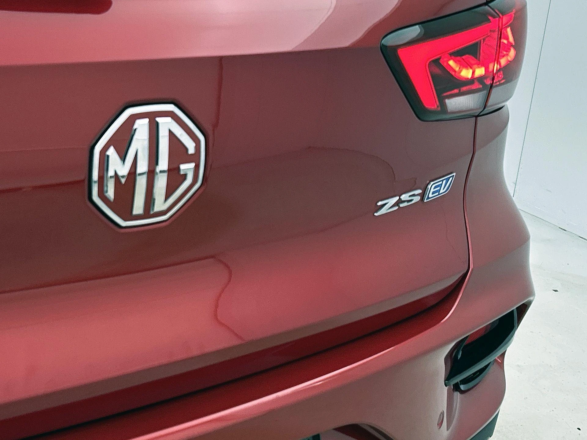 MG-ZS-image-32