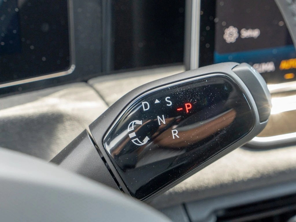 Volkswagen-Tiguan-image-19