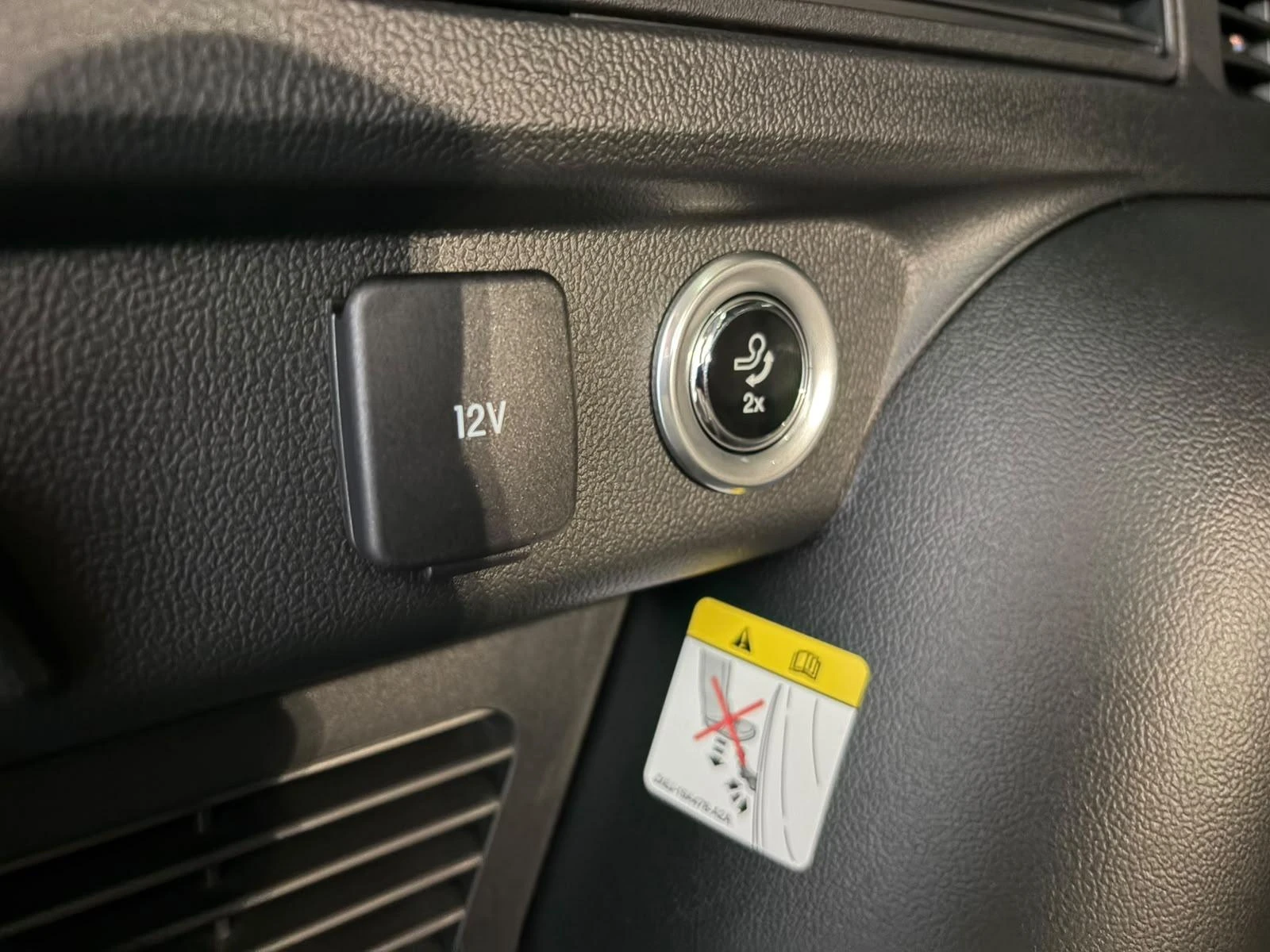 Ford-Kuga-image-23