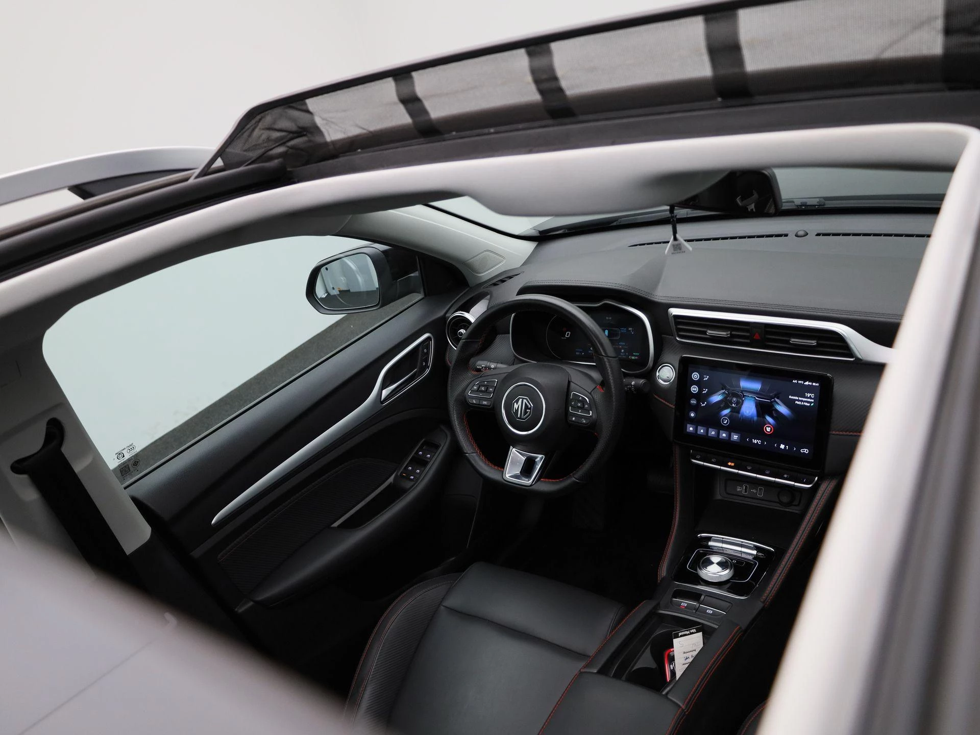 MG ZS EV MG EV Long Range Luxury 70 kWh