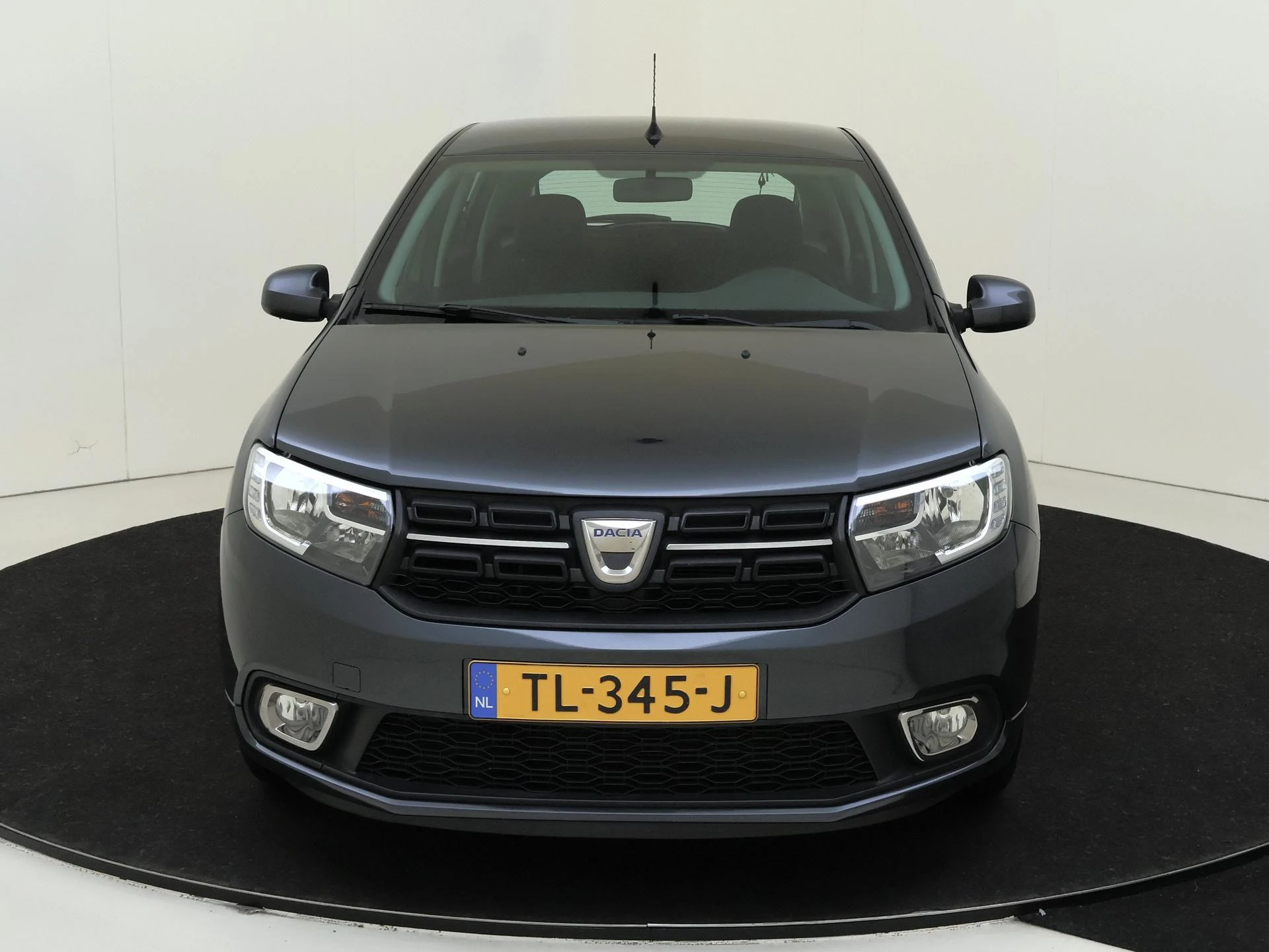 Dacia-Sandero-image-5