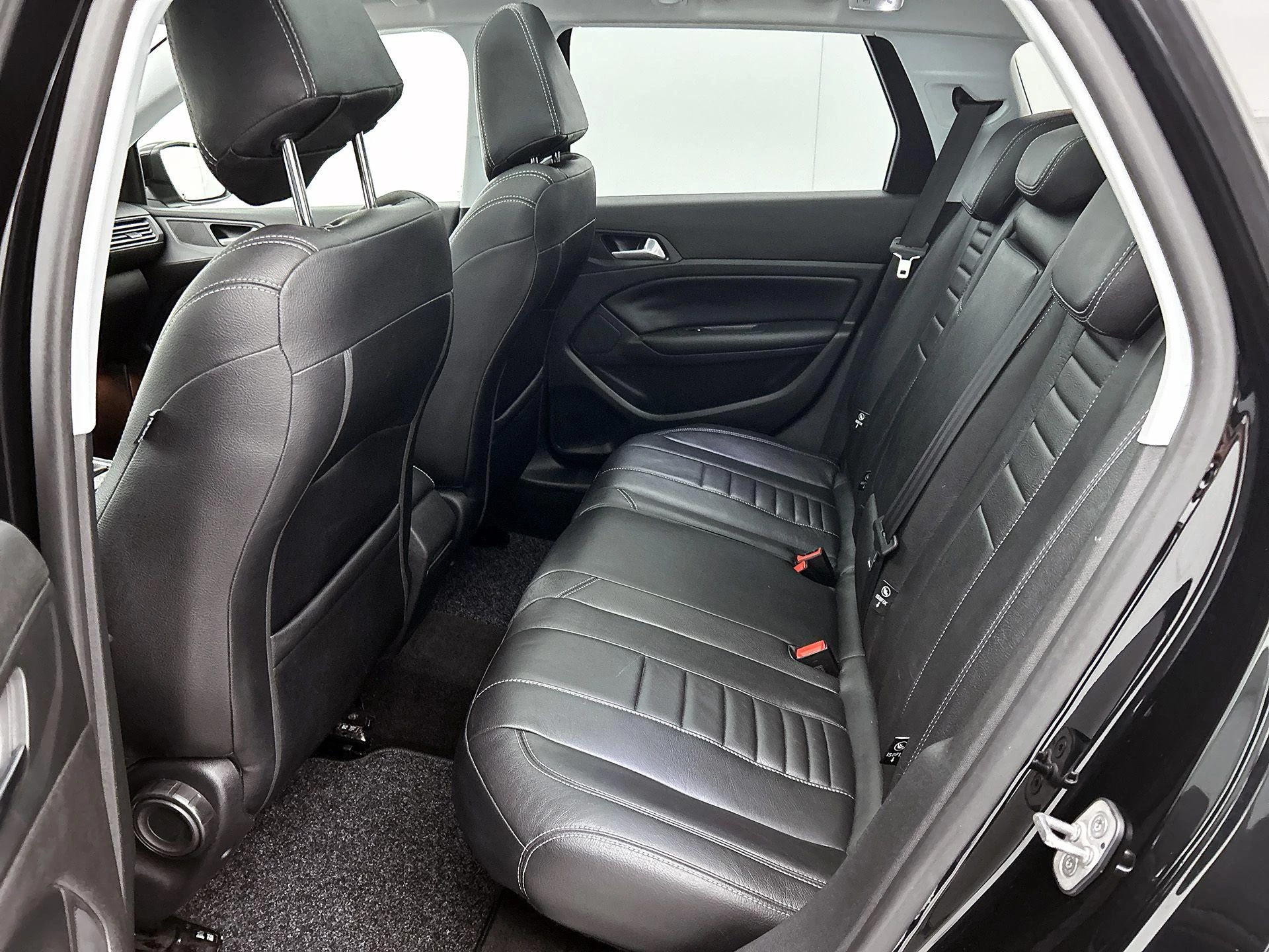Peugeot 308 SW 1.2 PureTech Blue Lease Premium
