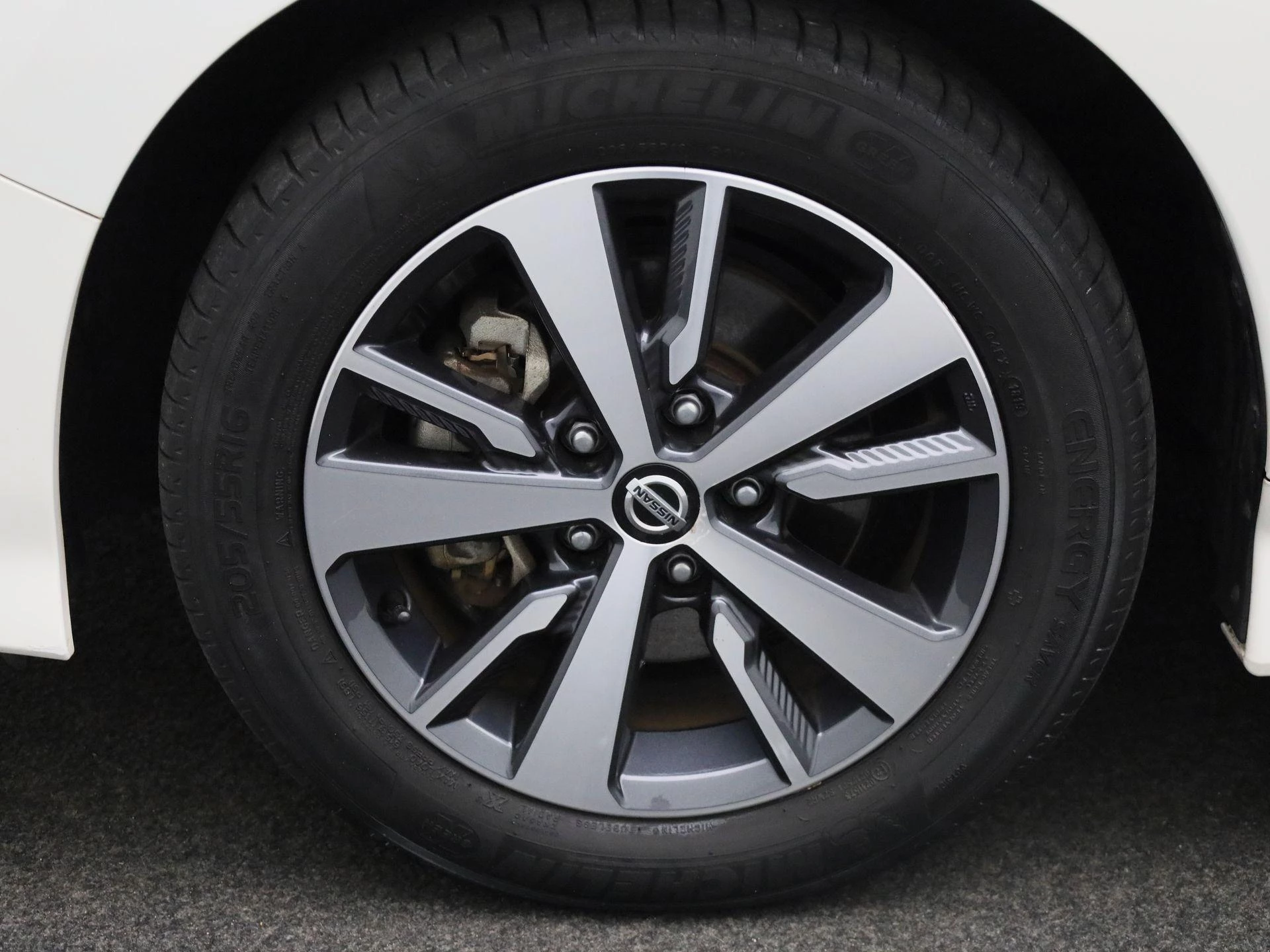 Nissan-Leaf-image-11